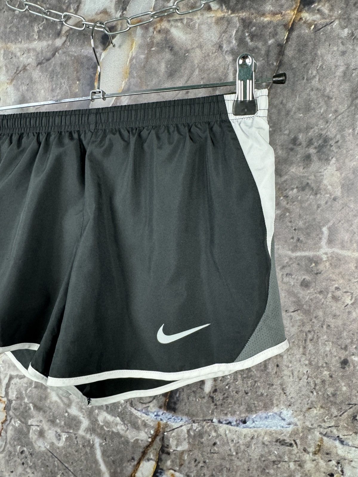 Nike Women’s Nike Running Shorts Sportswear Size Small Size 27" / US 4 / IT 40 - 3 Thumbnail