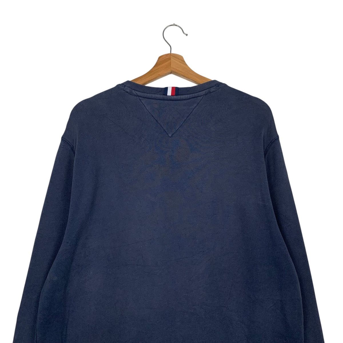 Tommy Hilfiger TOMMY HILFIGER Small Logo Crewneck Sweatshirt #2402-C108 Size US L / EU 52-54 / 3 - 8 Thumbnail