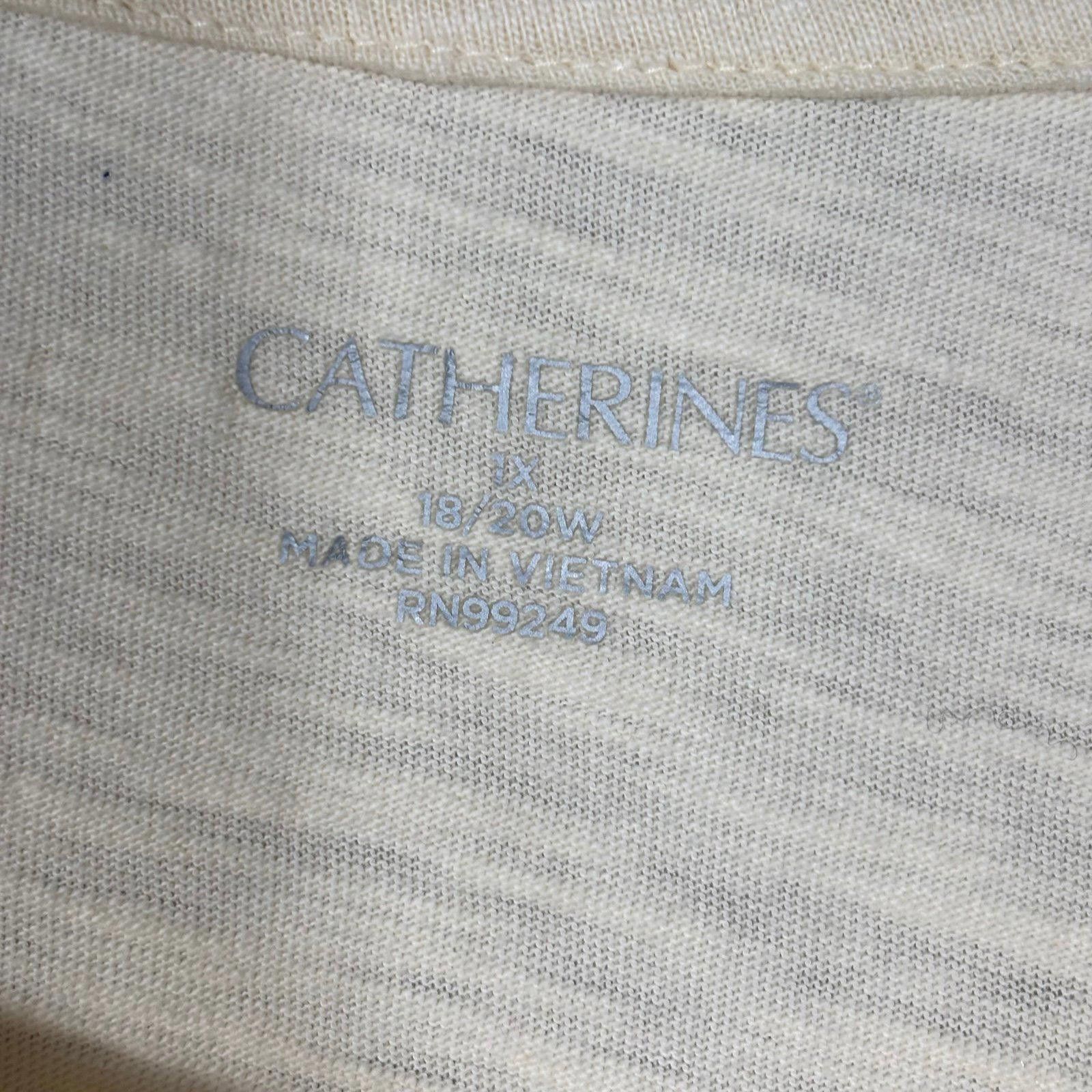 Other Catherine's Feather Print Top - Size 1X (18/20) Size XL / US 12-14 / IT 48-50 - 5 Thumbnail
