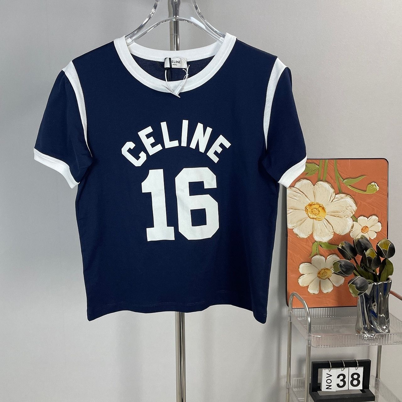 Celine Celine 16 Graphic T-Shirt Size XS Size XS / US 0-2 / IT 36-38 - 1 Thumbnail