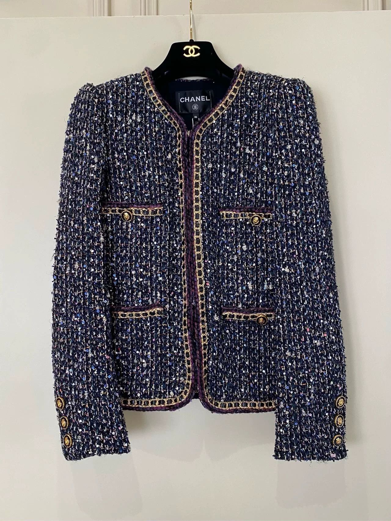 Chanel Chanel 21A Castle Berry Embroidered Jacket Size US L / EU 52-54 / 3 - 1 Thumbnail