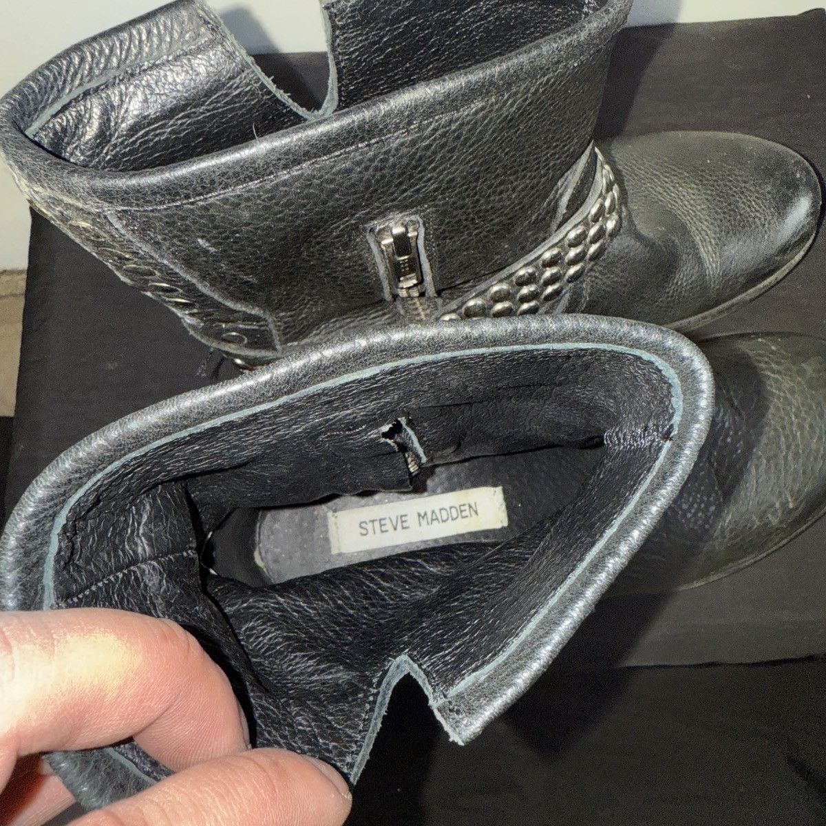 Steve Madden Steve Madden Pinned Metal Leather Ankle Boots Size US 7 / IT 37 - 8 Thumbnail