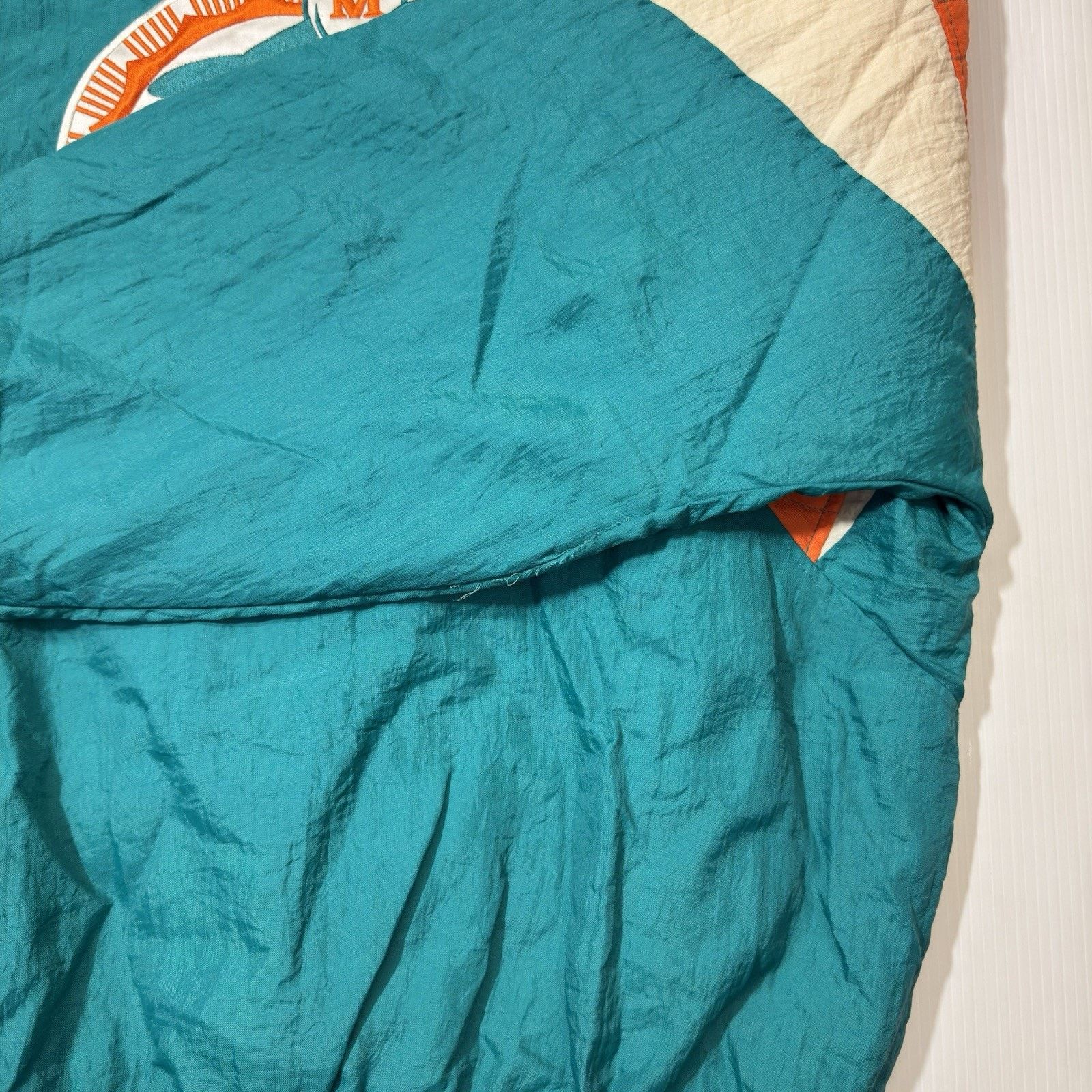 Starter VTG STARTER MIAMI DOLPHINS 1/2 ZIP W HOOD WINTER JACKET XL!! Size US XL / EU 56 / 4 - 9 Thumbnail