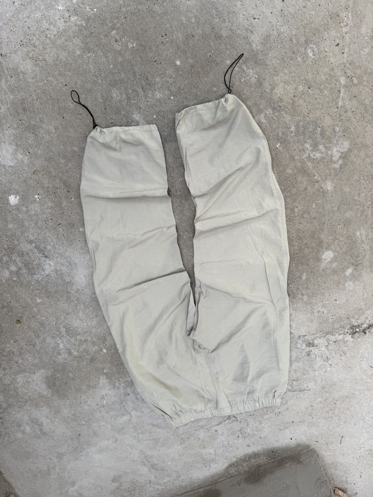 Adidas VINTAGE RARE ADIDAS BAGGY DRILL PANTS Size US 34 / EU 50 - 18 Thumbnail