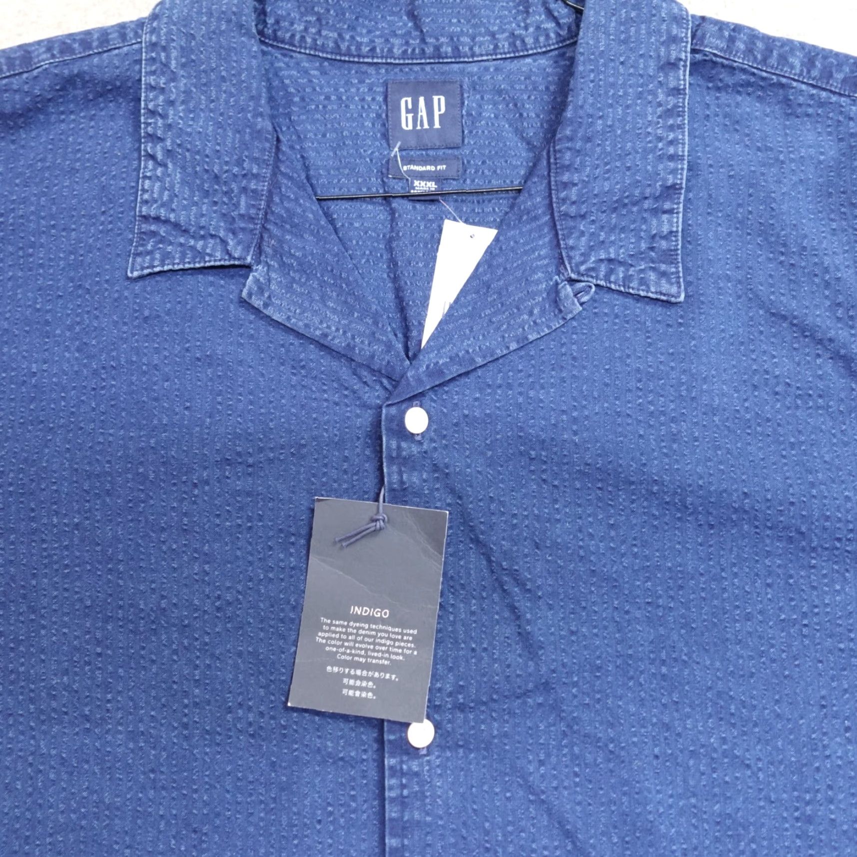 Gap Gap Shirt 2XL Blue Camp Collar Seersucker NEW Mens Short Sleeve Button Size US XXL / EU 58 / 5 - 2 Thumbnail