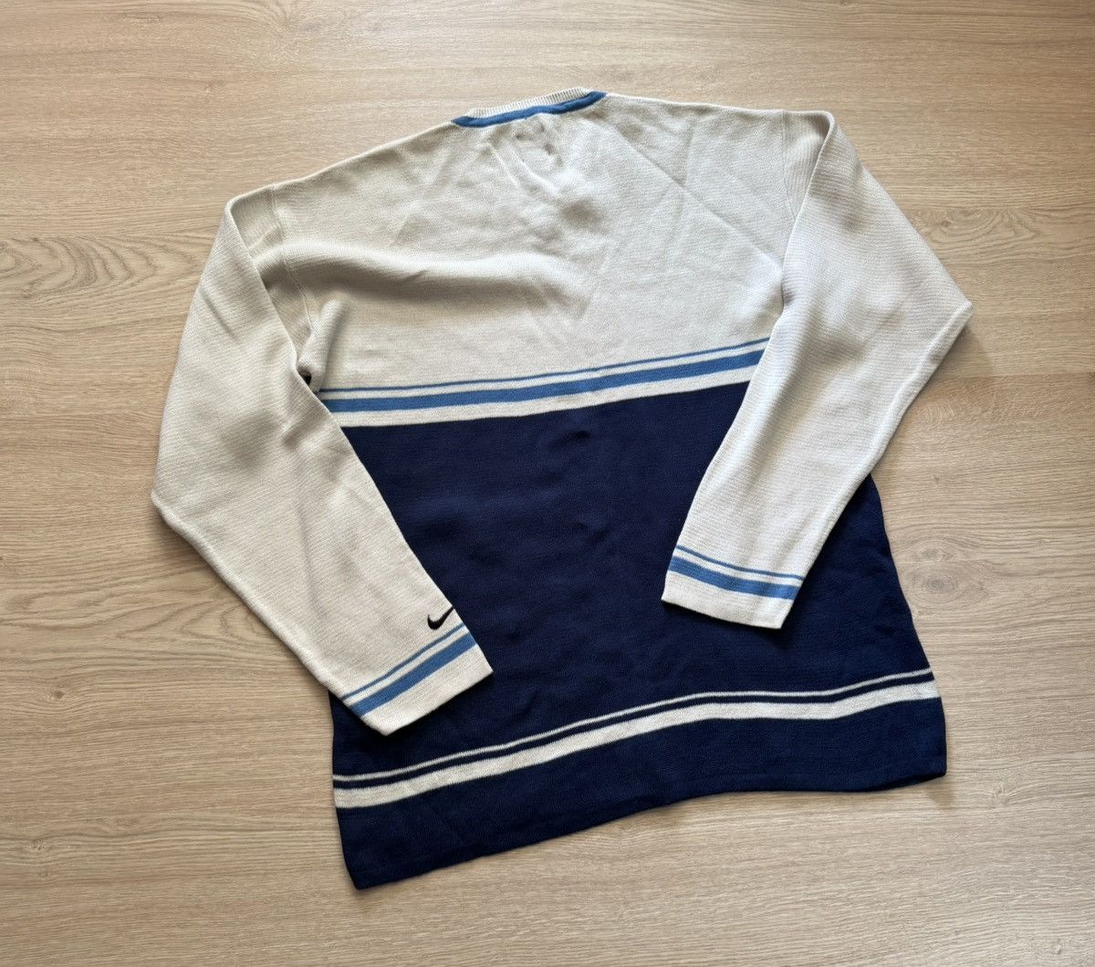 Vintage Vintage 90’s Nike y2k Navy Baggy Sweater Size US XL / EU 56 / 4 - 5 Thumbnail