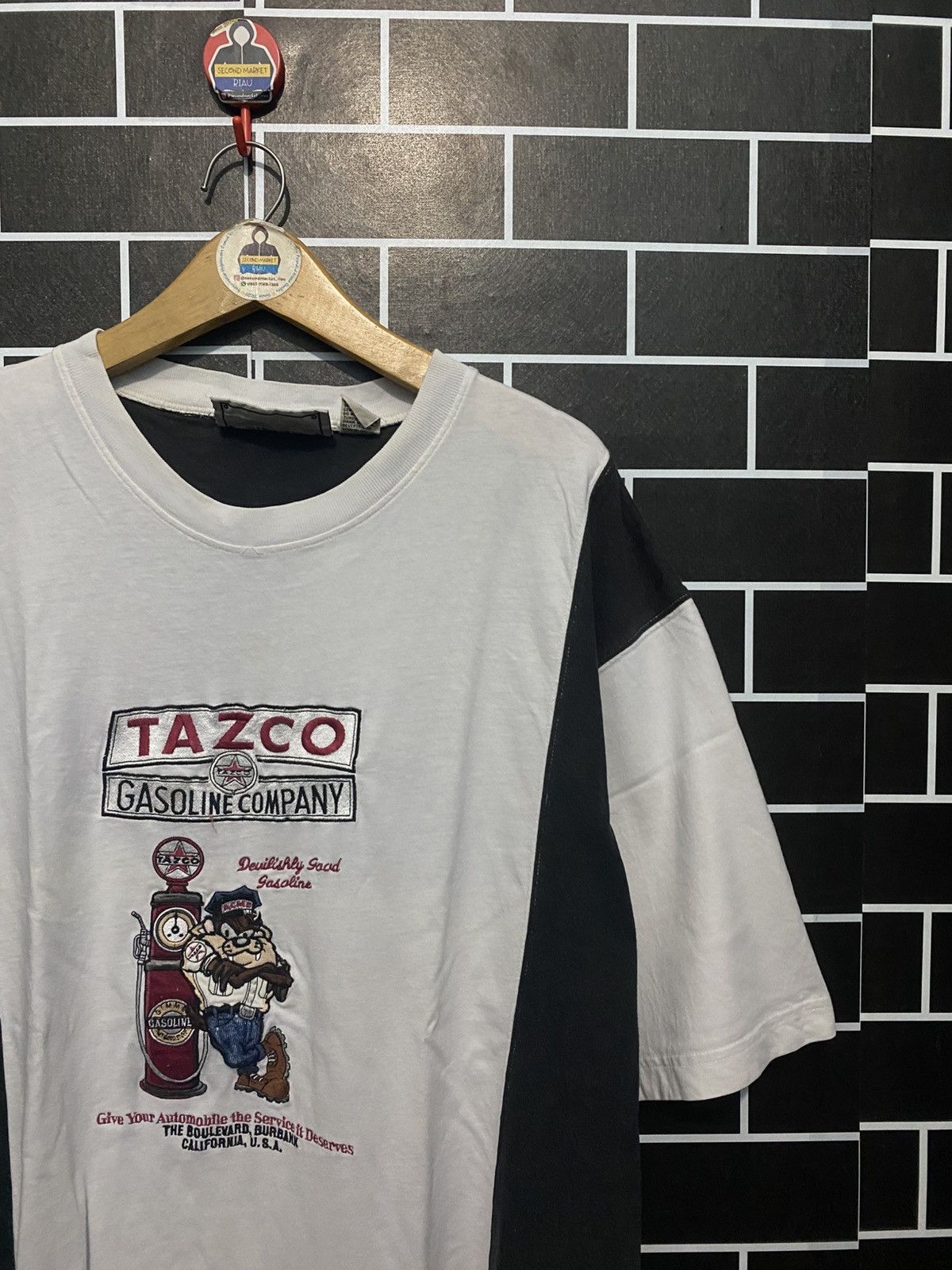 Warner Bros Acme garage vintage 1994 warner bros tshirt Size US L / EU 52-54 / 3 - 2 Thumbnail