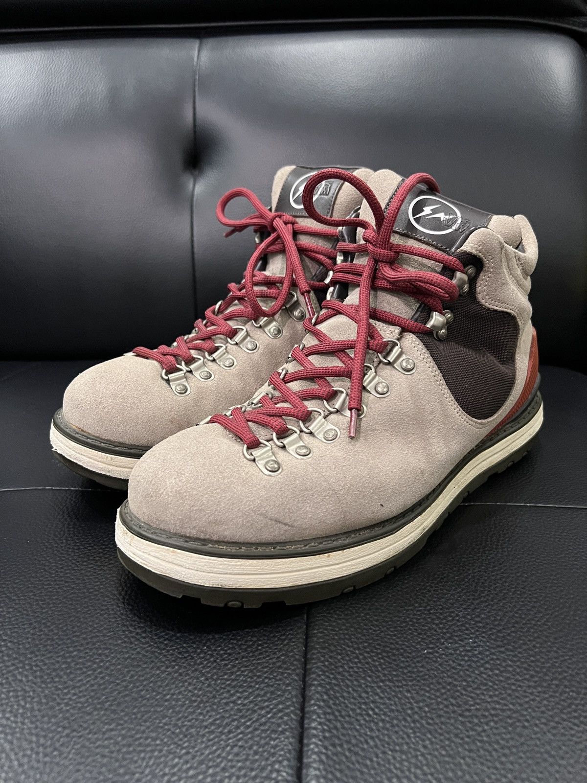 Visvim Visvim serra boots cream / beige hiking | Grailed