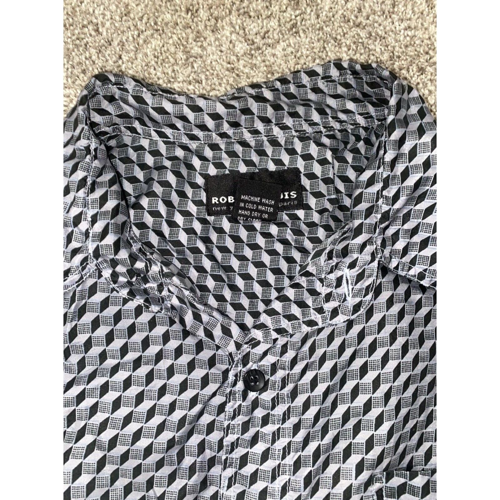 Vintage Robert Louis Mens Button-Up Silk Geometric Short Sleeve Shirt Sz L Blue Size US L / EU 52-54 / 3 - 2 Thumbnail