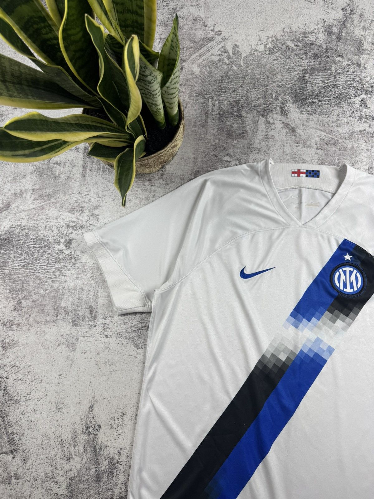 Nike Inter Milan 2023 2024 Nike White Soccer Football Men’s XL Away Men Shirt Jersey Size US XL / EU 56 / 4 - 5 Thumbnail