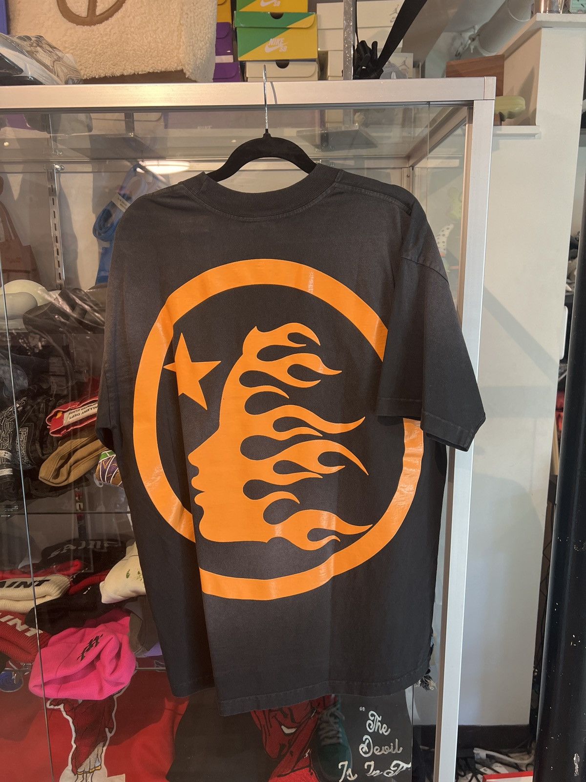 HELLSTAR Hellstar Classic Logo Shirt Black Orange Size US S / EU 44-46 / 1 - 2 Thumbnail