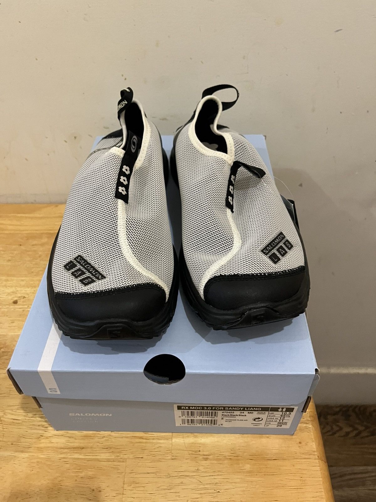 Salomon Salomon x Sandy Liang Moc 3.0 Size US 11 / EU 44 - 2 Thumbnail