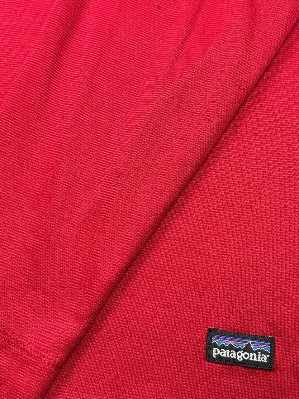 Patagonia Vintage Patagonia Capilene Base Layer USA made Size M Size US M / EU 48-50 / 2 - 8 Thumbnail