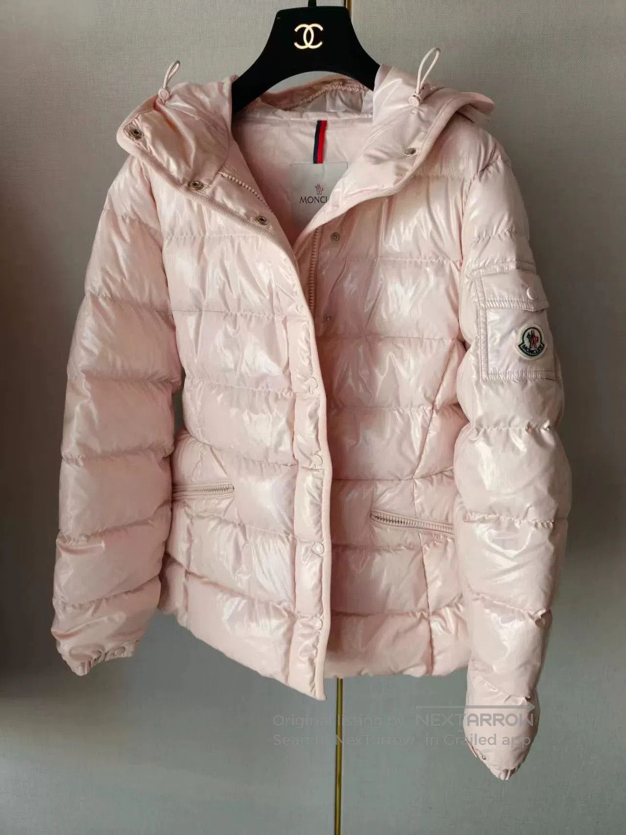 Moncler Moncler Slim Waist Down Jacket. Size M / US 6-8 / IT 42-44 - 1 Thumbnail