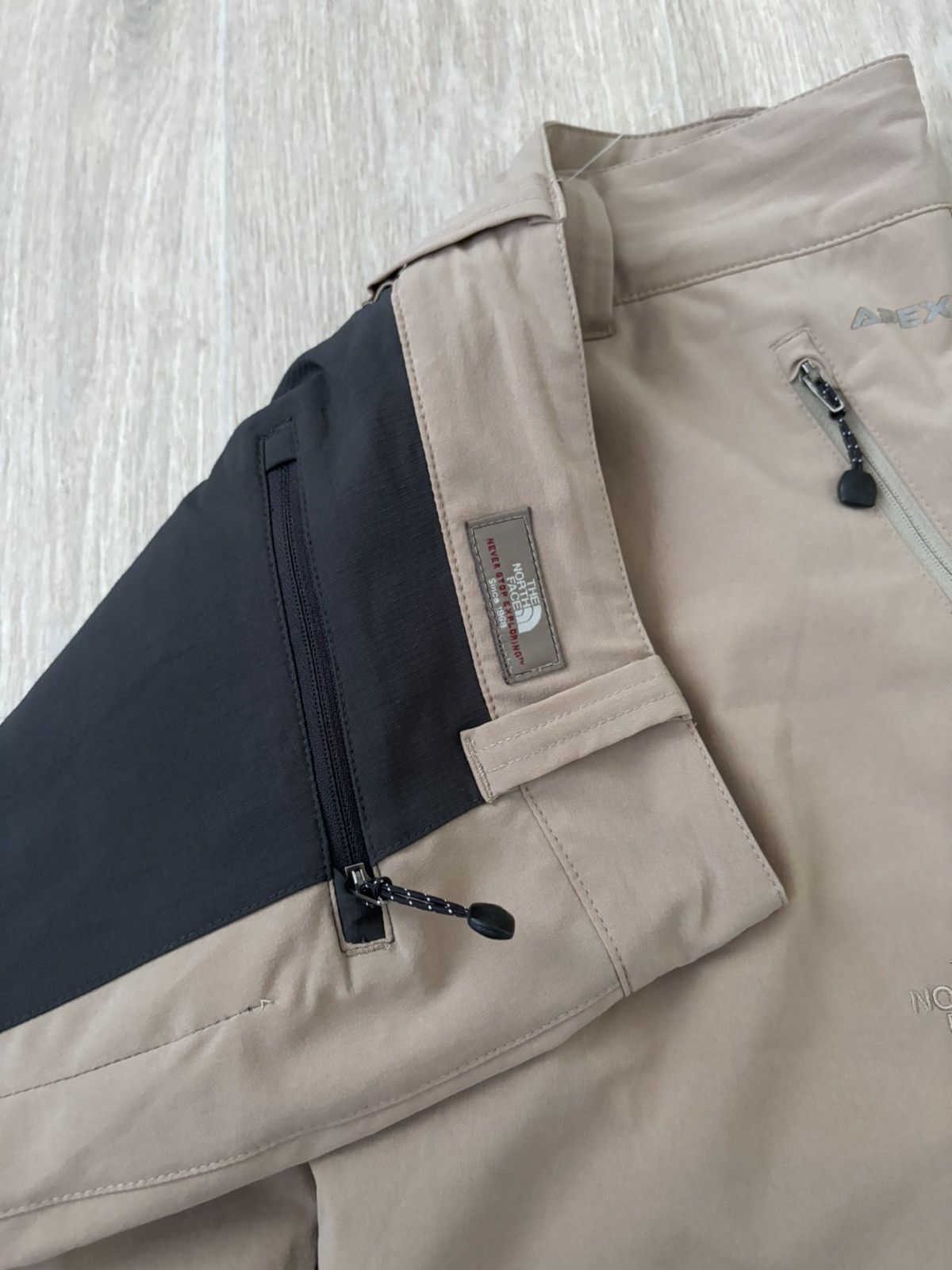 The North Face × Vintage Vintage The North Face Neylon pants rare Size US 30 / EU 46 - 5 Thumbnail
