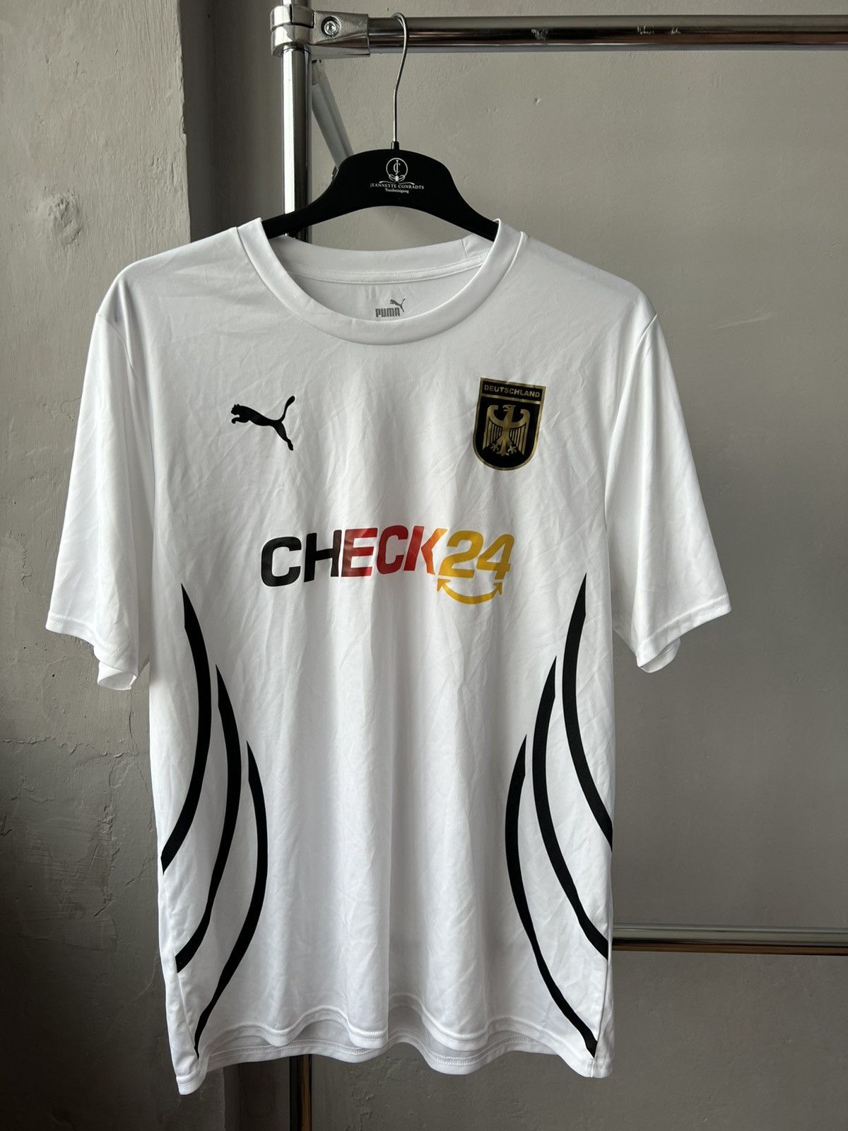 Puma 2020 PUMA GERMANY EURO SOCCER JERSEY FOOTBALL SHIRT SIZE XL Size US XL / EU 56 / 4 - 3 Thumbnail