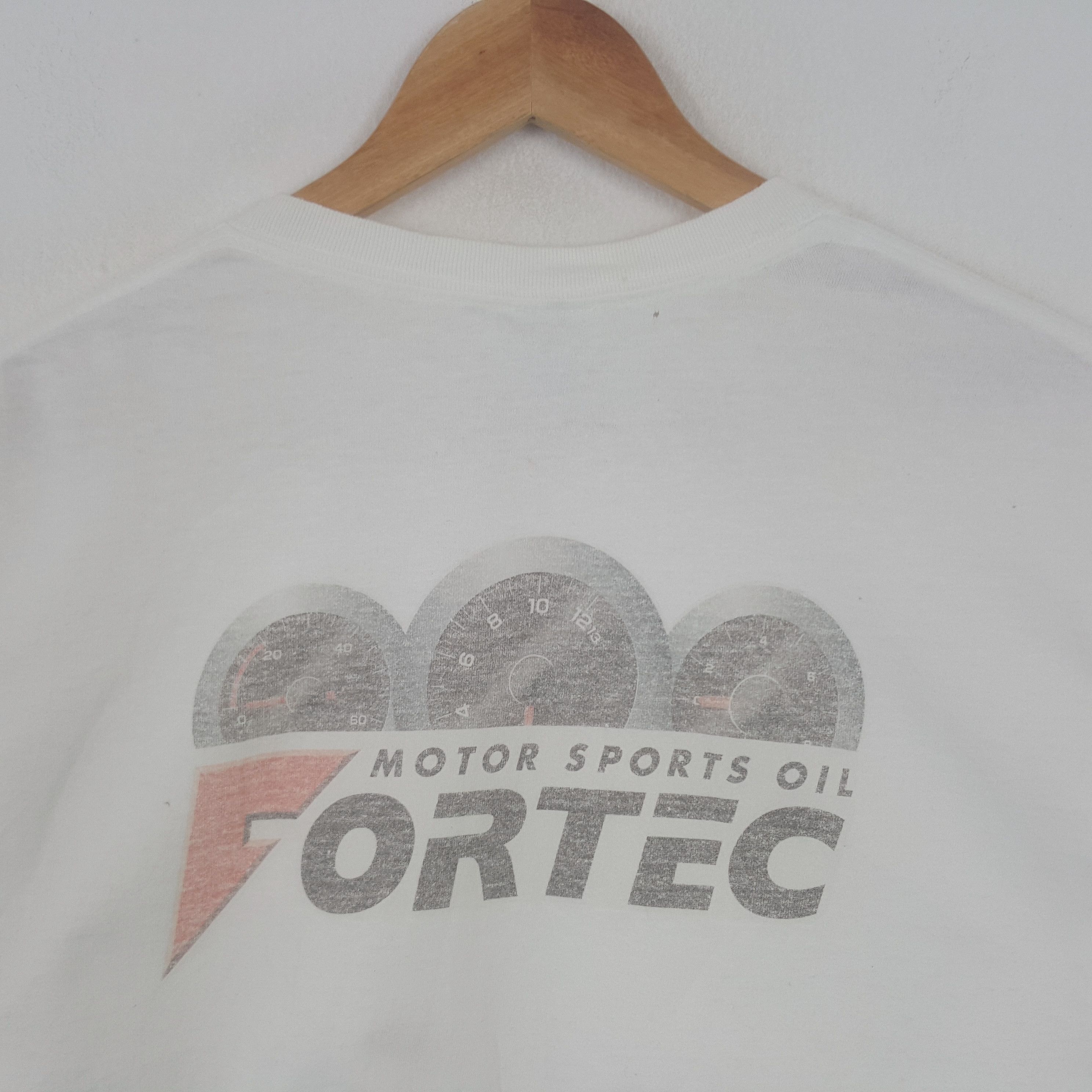 Vintage Vintage Fortec Motor Sports Oil Racing Tshirt Size US L / EU 52-54 / 3 - 2 Thumbnail