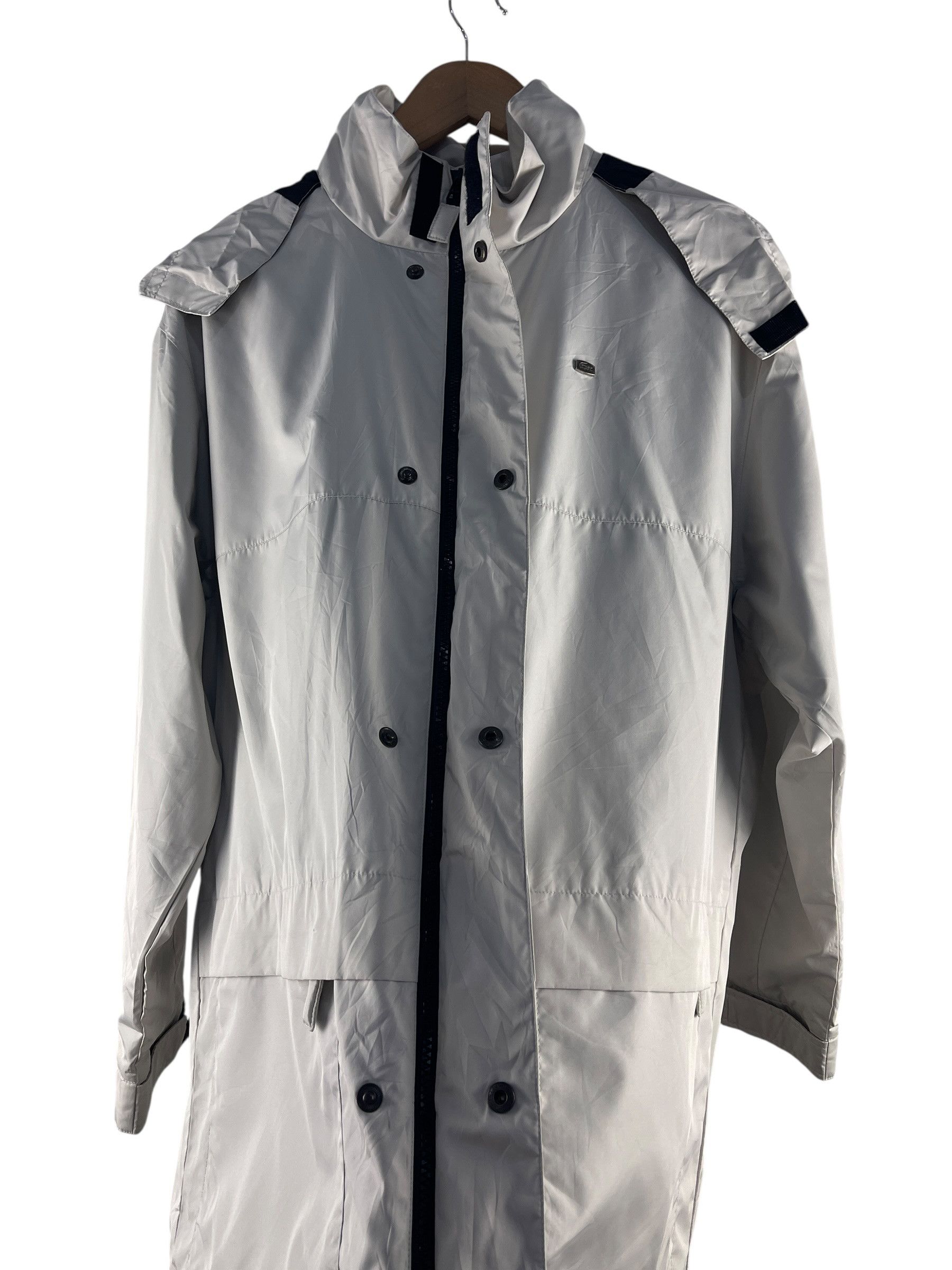 Lacoste Vintage Lacoste Lightweight Hooded Rain Jacket Size US M / EU 48-50 / 2 - 15 Thumbnail