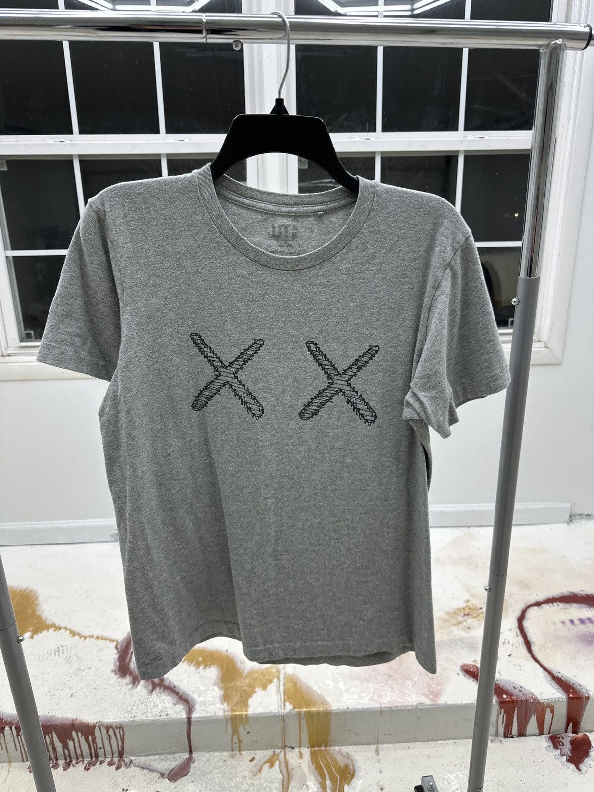 Kaws Grey X Kaws T-Shirt Size US S / EU 44-46 / 1 - 1 Thumbnail