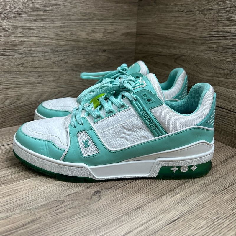 Louis Vuitton Louis Vuitton Trainer Low-Top Sneakers in Tiffany Green 0079 Size US 9 / IT 39 - 1 Thumbnail