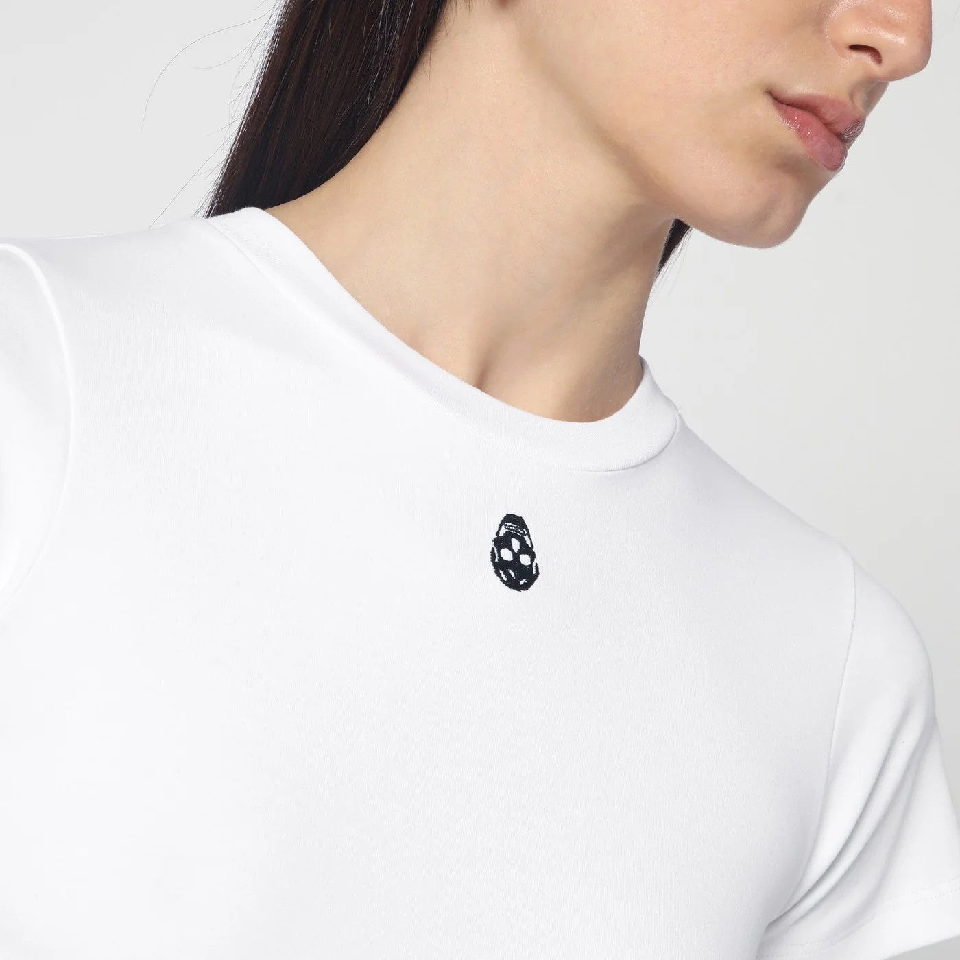 Alexander McQueen o1d2blof0426 Short Sleeve T-Shirt in White Size S / US 4 / IT 40 - 3 Thumbnail