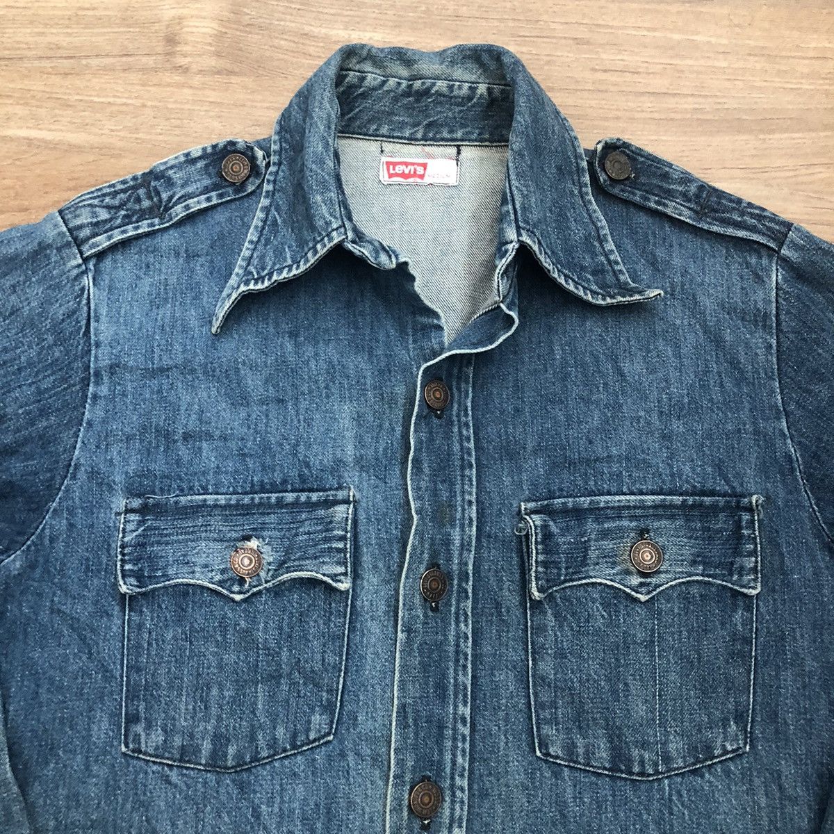 Levi's × Vintage Vintage 70’s Levi’s Button Front Denim Shirt Heavy Size US M / EU 48-50 / 2 - 2 Thumbnail