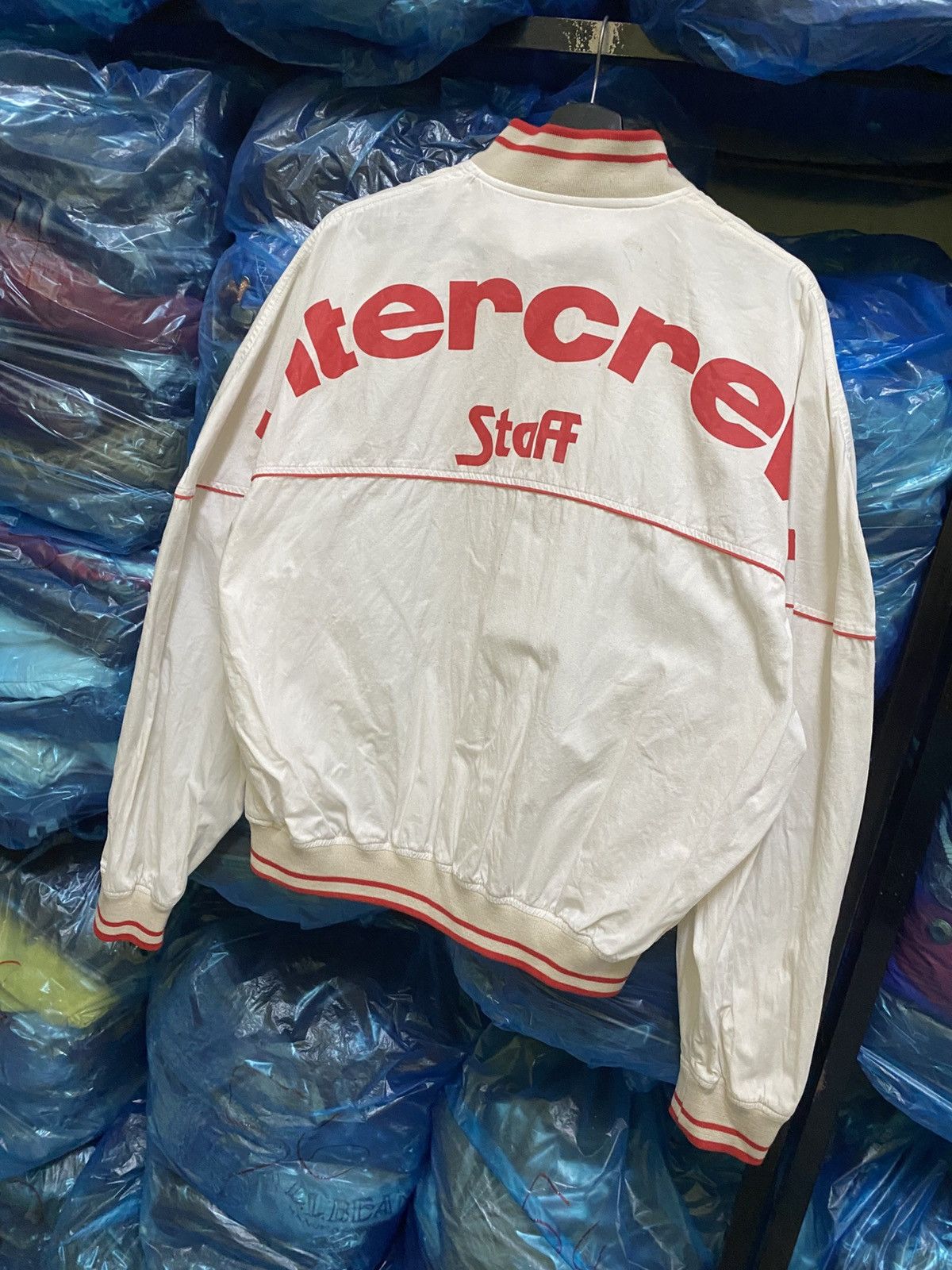 Japanese Brand Vintage Intercrew Staff Jacket White Red Trim Cotton Size US L / EU 52-54 / 3 - 4 Thumbnail