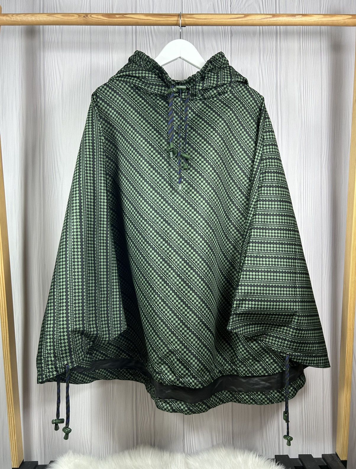 Christian Lacroix Christian Lacroix x La Redoute Geometric Pattern Rain Poncho Size US L / EU 52-54 / 3 - 1 Thumbnail