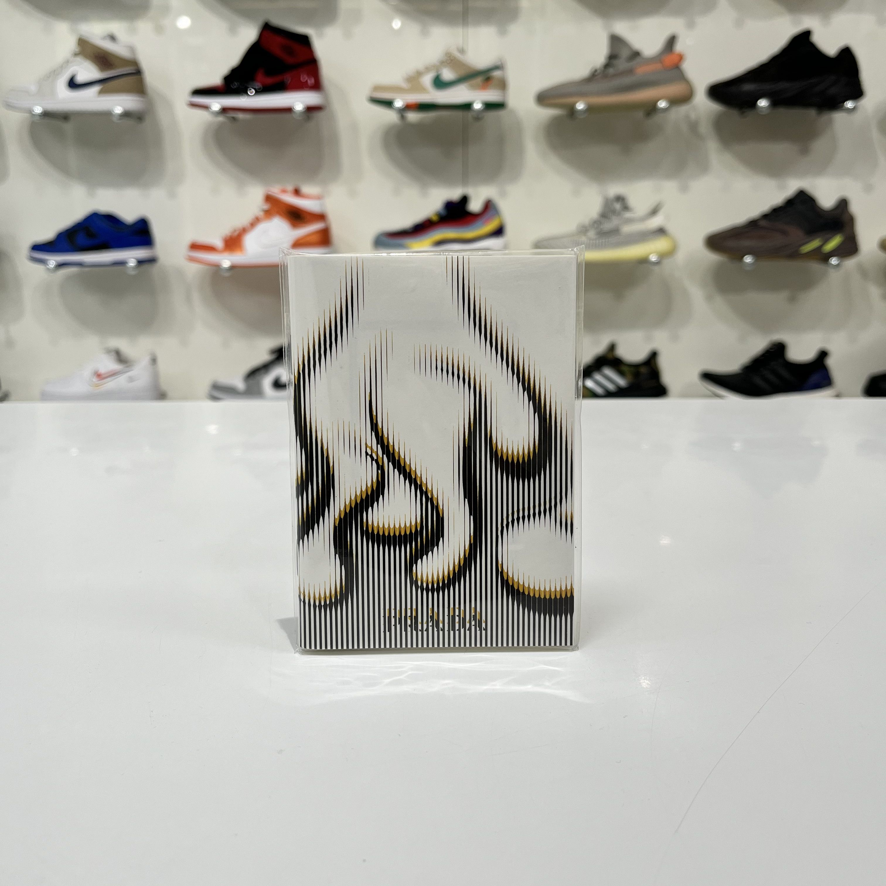 Prada Prada Flame Japan Note Book White Size ONE SIZE - 1 Thumbnail