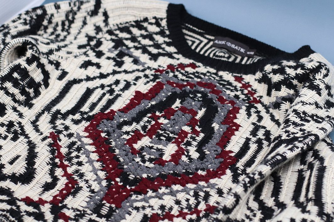 Antik Batik Ethnic Pattern Wool-Acrylic Sweater by Antik Batik, M/40 Size M / US 6-8 / IT 42-44 - 10 Thumbnail