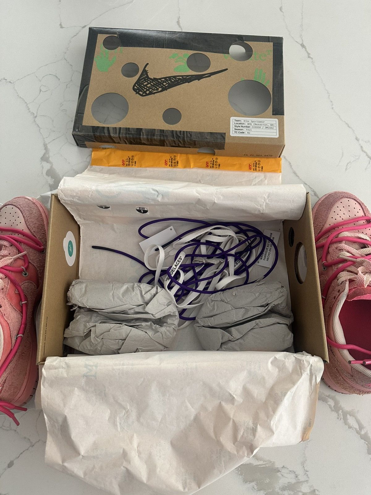 Nike × Off-White Cherry Blossom Dunks Lot 15 of 50 Size US 9 / EU 42 - 16 Thumbnail