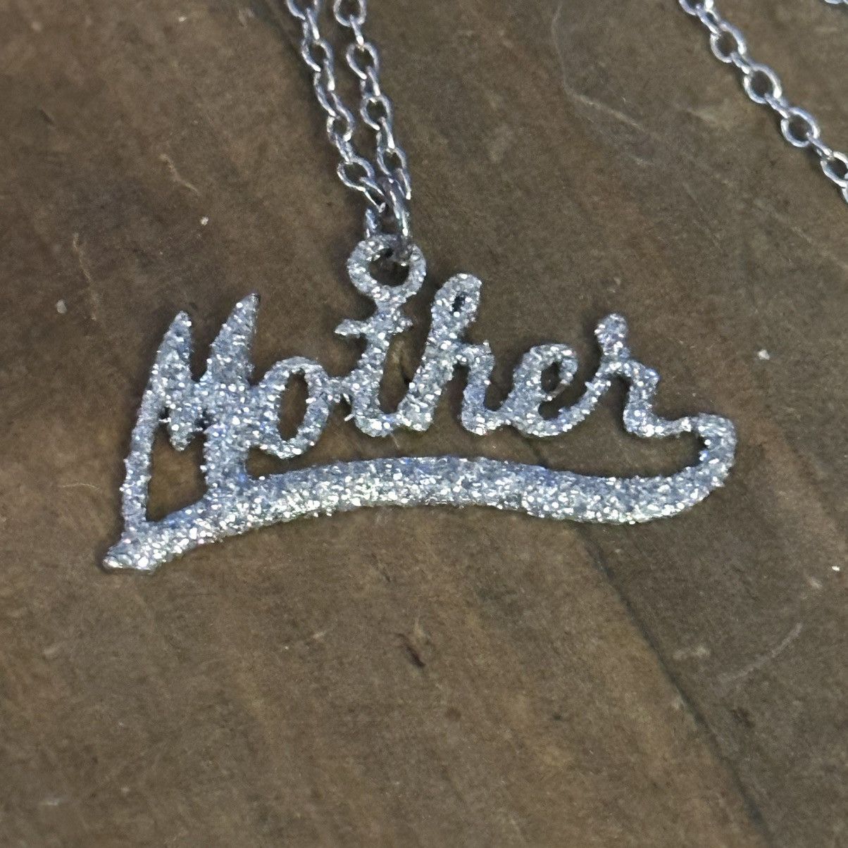 Vintage Vintage glittery Mother pendant necklace Size ONE SIZE - 3 Thumbnail