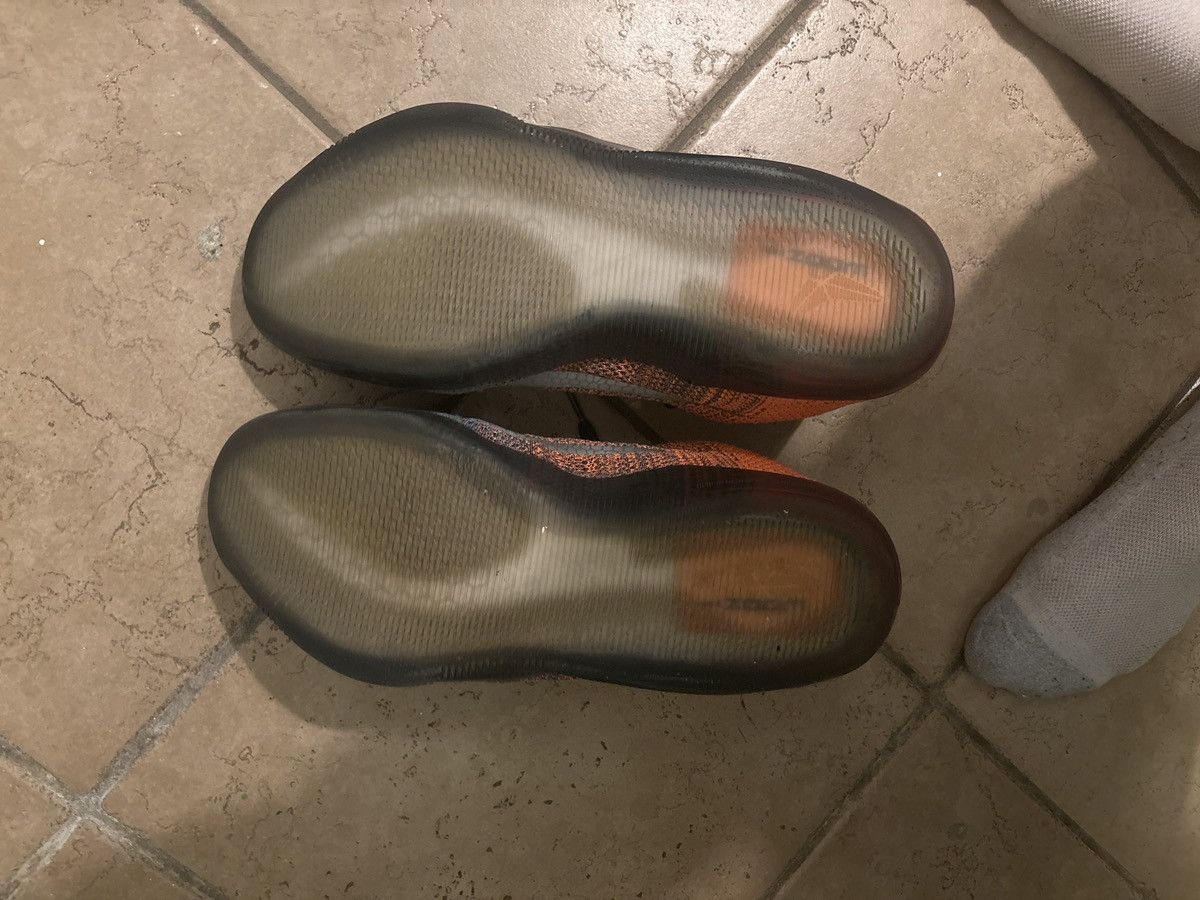 Kobe 11 Easter Size 10