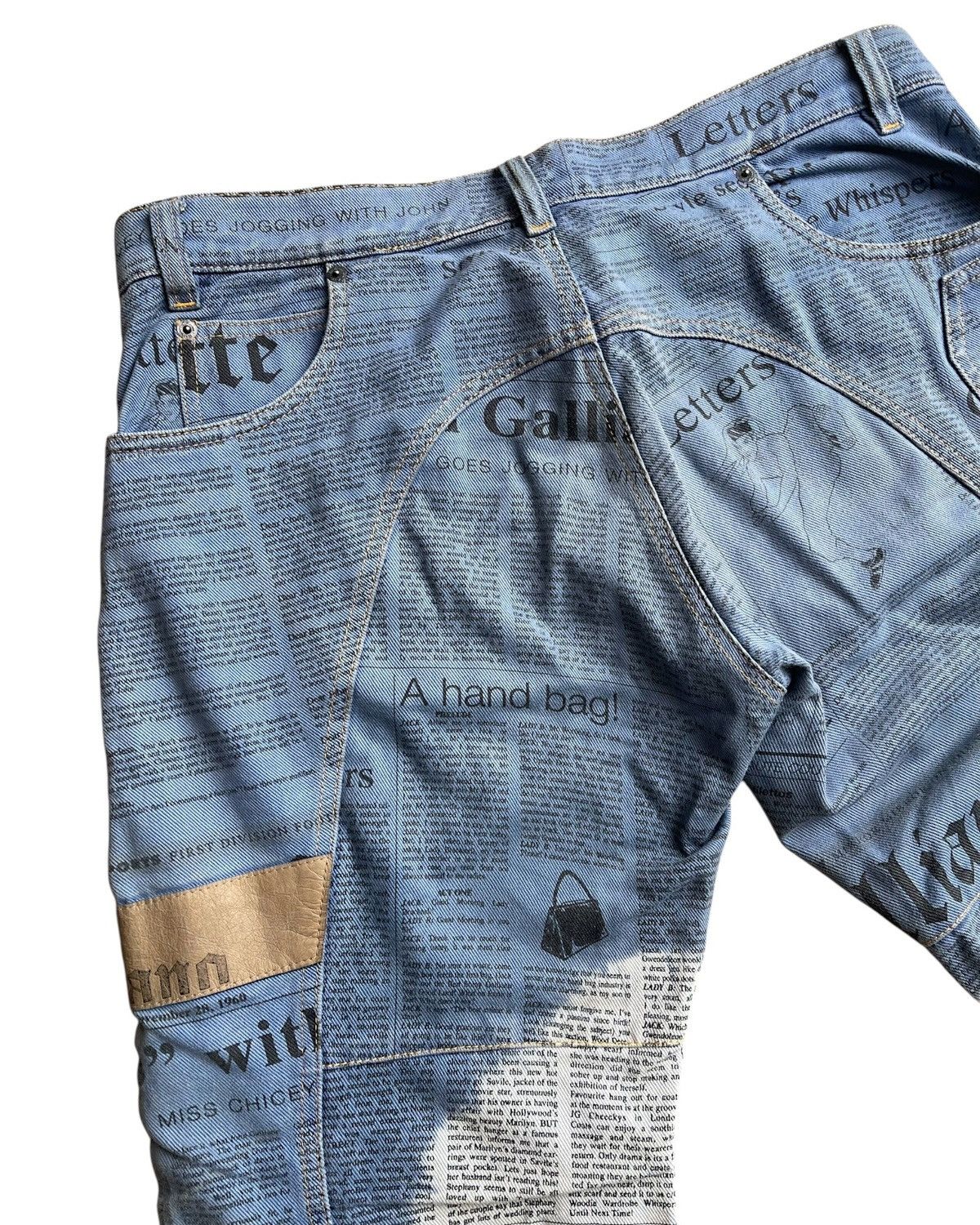John Galliano SS2006 Runway Star Panel Gazette Newspaper J-Cut Denim Jeans Size US 34 / EU 50 - 5 Thumbnail