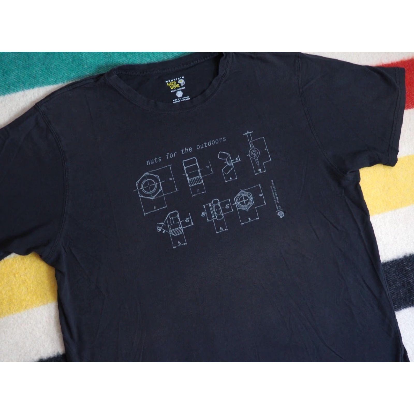 Mountain Hardwear Mountain Hardwear Rock Climbing Outdoor Nuts Art Faded Black T-Shirt Mens XL Size US XL / EU 56 / 4 - 2 Thumbnail