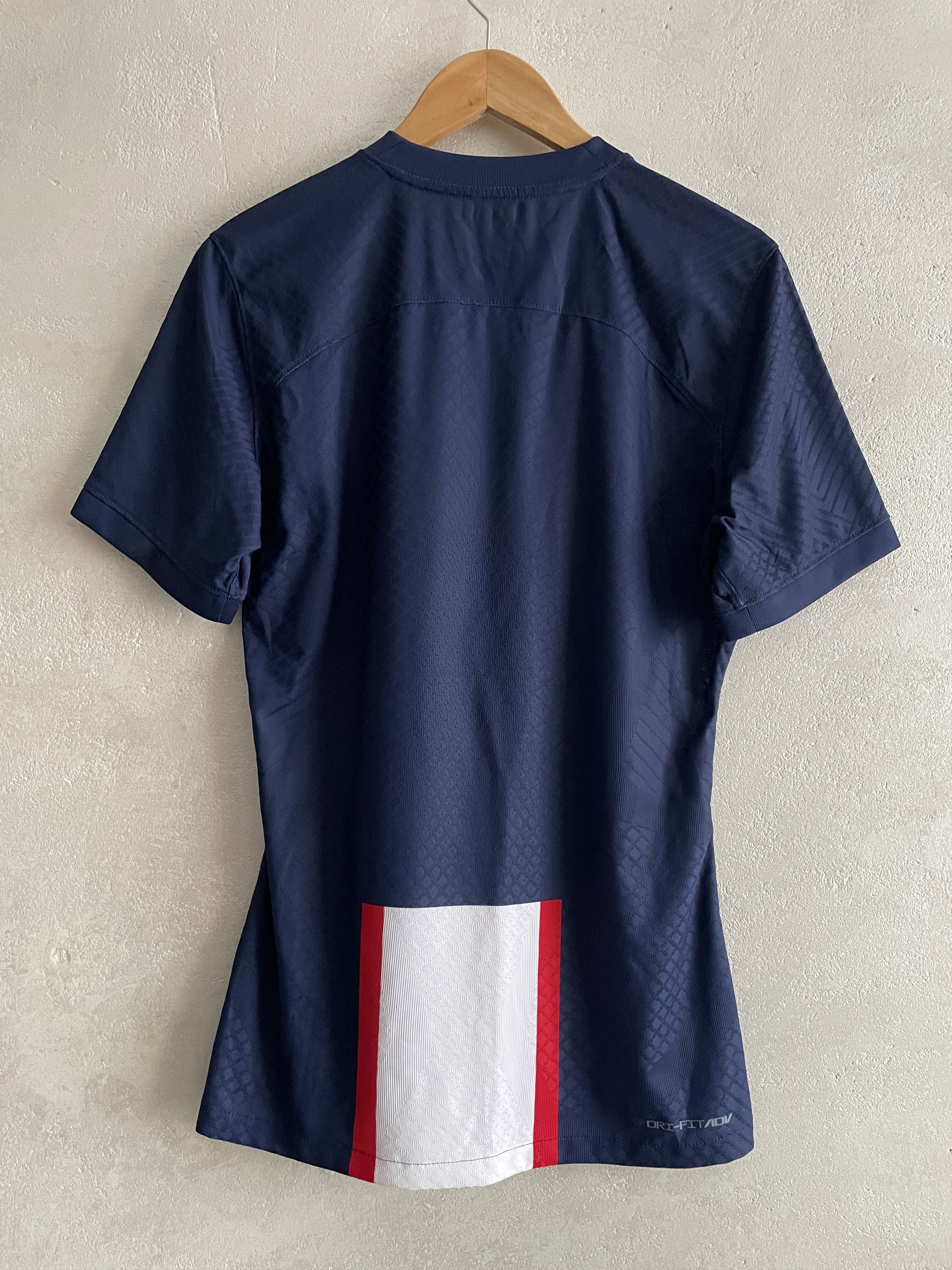 Nike PSG Home Shirt 2022 2023 Player Issue Jersey Authentic Size US M / EU 48-50 / 2 - 2 Thumbnail