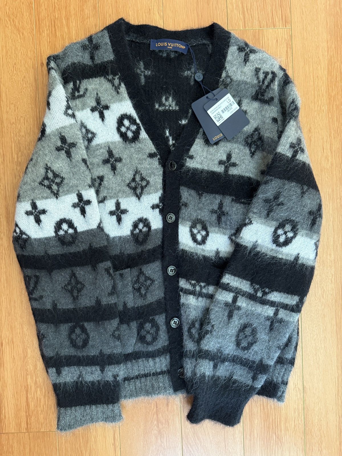 Louis Vuitton Louis Vuitton Monogram Mohair Cardigan Size US L / EU 52-54 / 3 - 5 Thumbnail