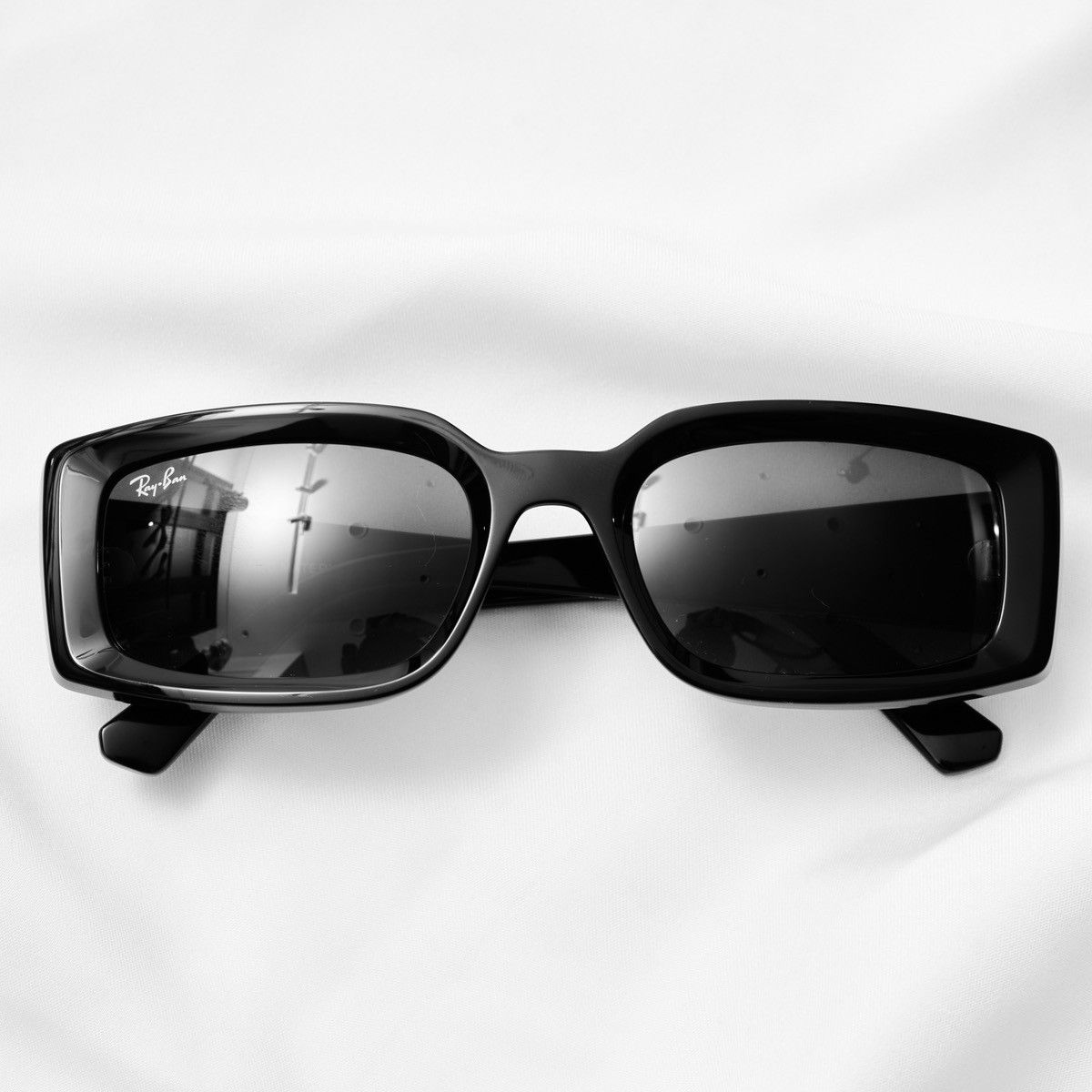 RayBan RAYBAN 0RB4395F 667771 SUNGLASSES Size ONE SIZE - 6 Thumbnail