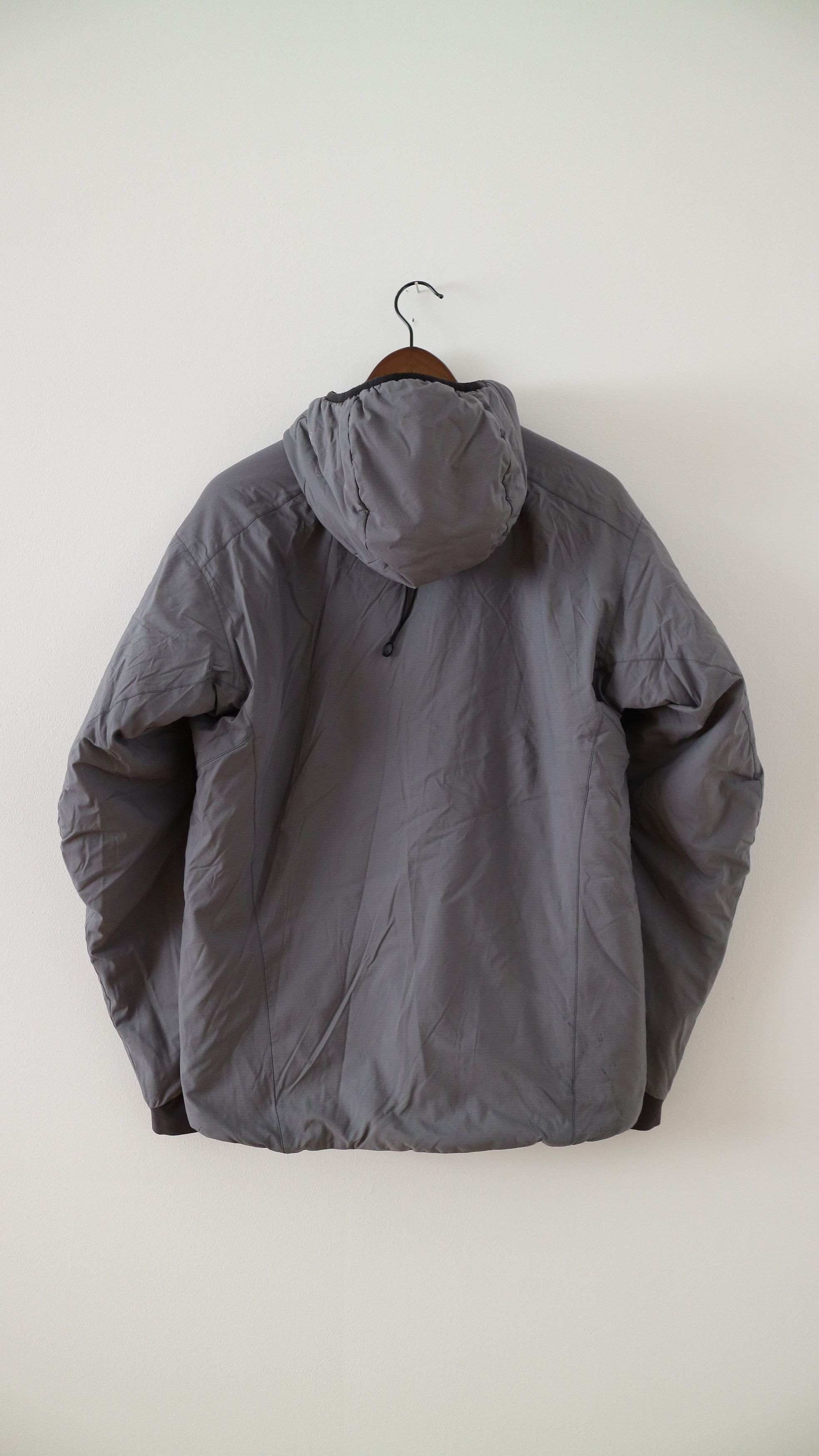 Arc'teryx × Beams Plus Arc'teryx x BEAMS Atom AR 2018 Size US M / EU 48-50 / 2 - 3 Thumbnail