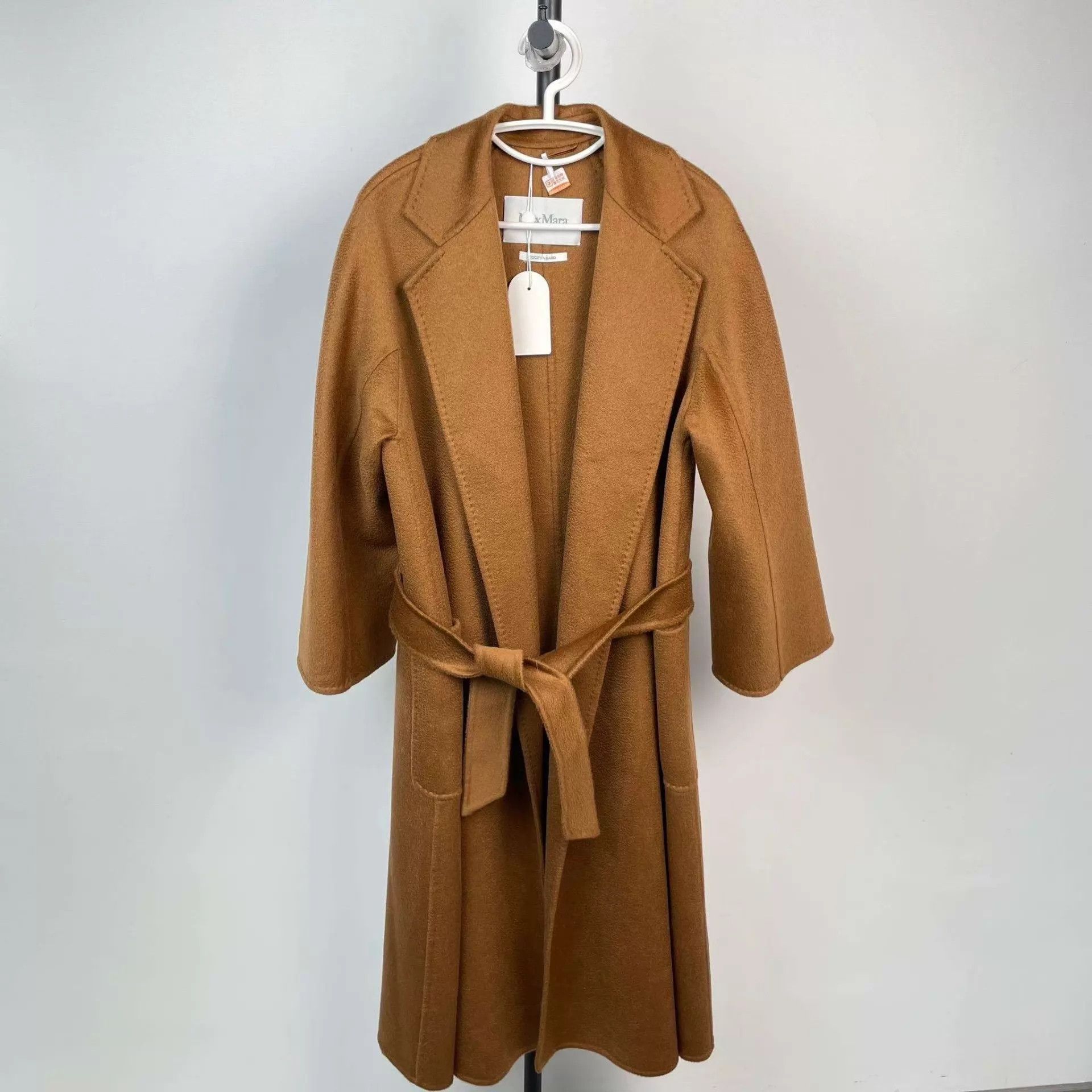 Max Mara Max Mara Long Labbro Cashmere Coat Caramel Size XS / US 0-2 / IT 36-38 - 1 Thumbnail