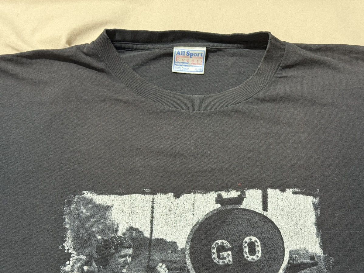 Vintage Vintage 00s Indigo Girls 2000 Tour T Shirt Thrashed Size US XL / EU 56 / 4 - 4 Thumbnail