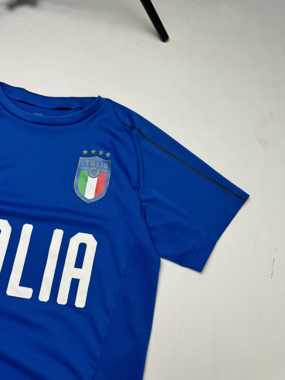 Puma Rare vintage Puma Italy soccer jersey y2k Size US XS / EU 42 / 0 - 2 Thumbnail