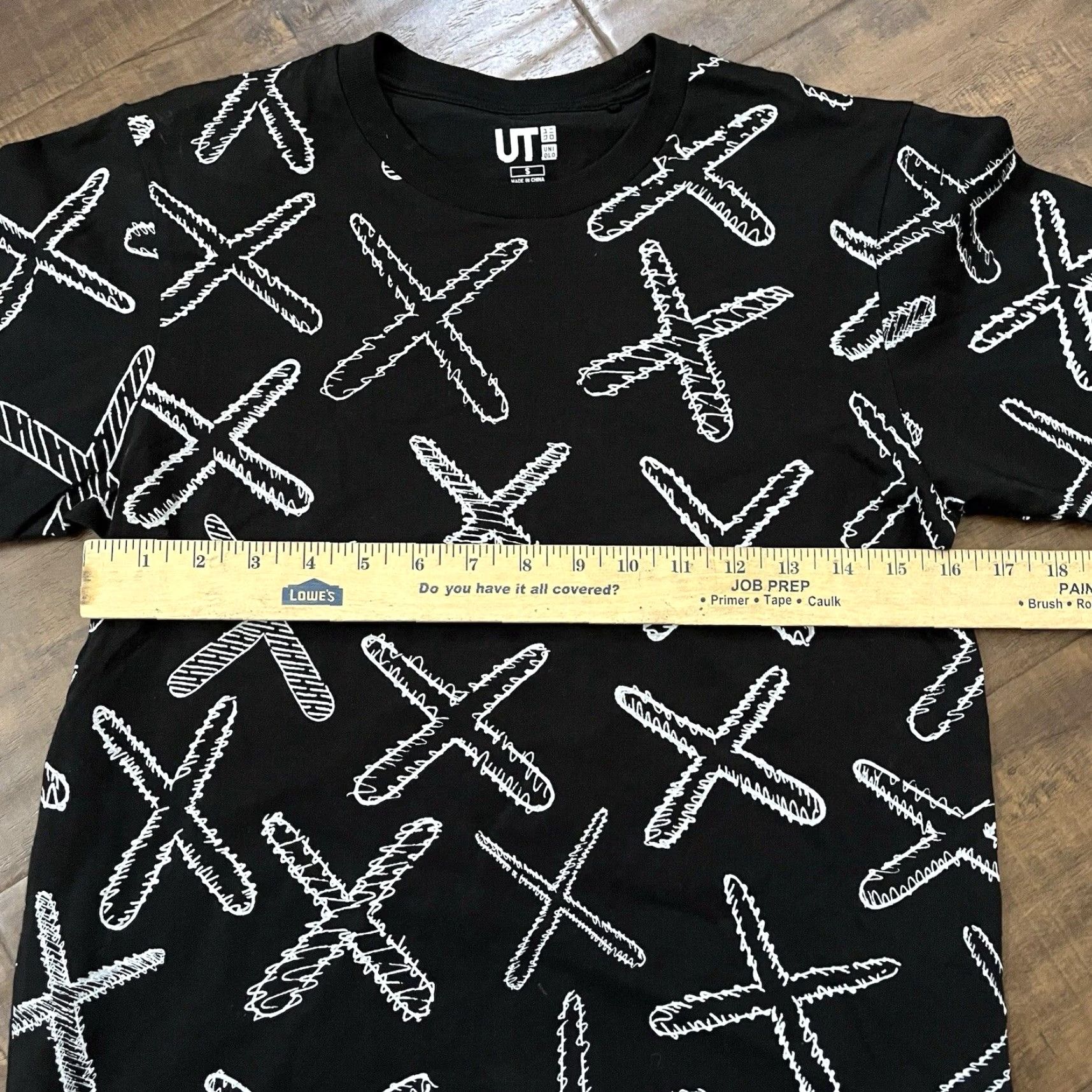 Kaws VINTAGE KAWS x Uniqlo T-Shirt X-Men All Over Print Black Small Mens SS16 2016 Size US S / EU 44-46 / 1 - 2 Thumbnail