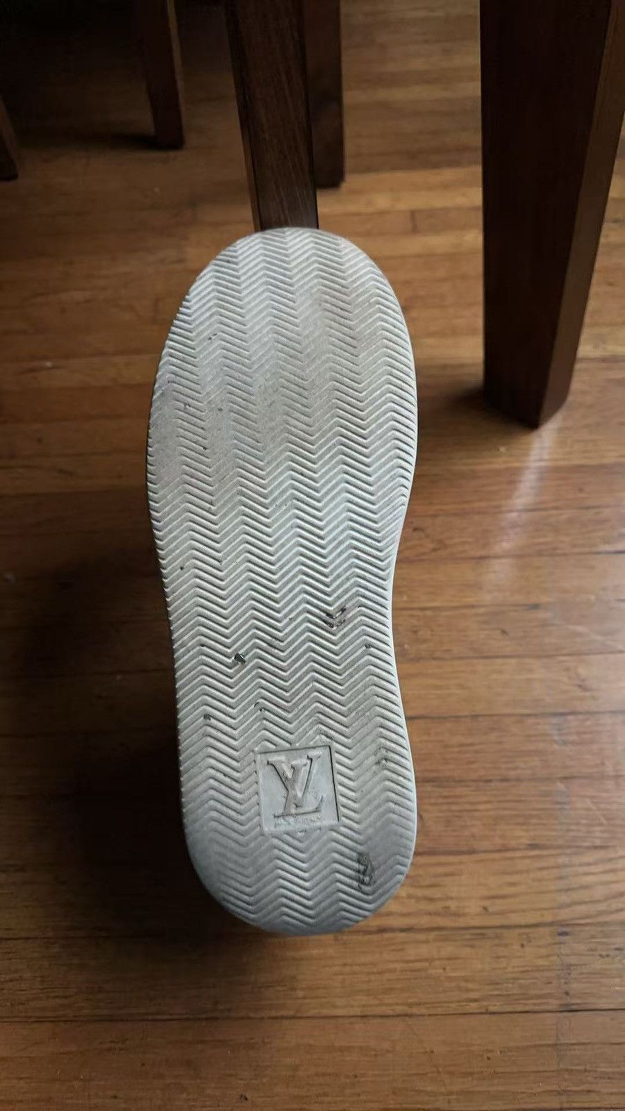 Louis Vuitton Louis Vuitton Beverly Hills Sneaker – Metallic Monogram Size US 7 / EU 40 - 11 Thumbnail