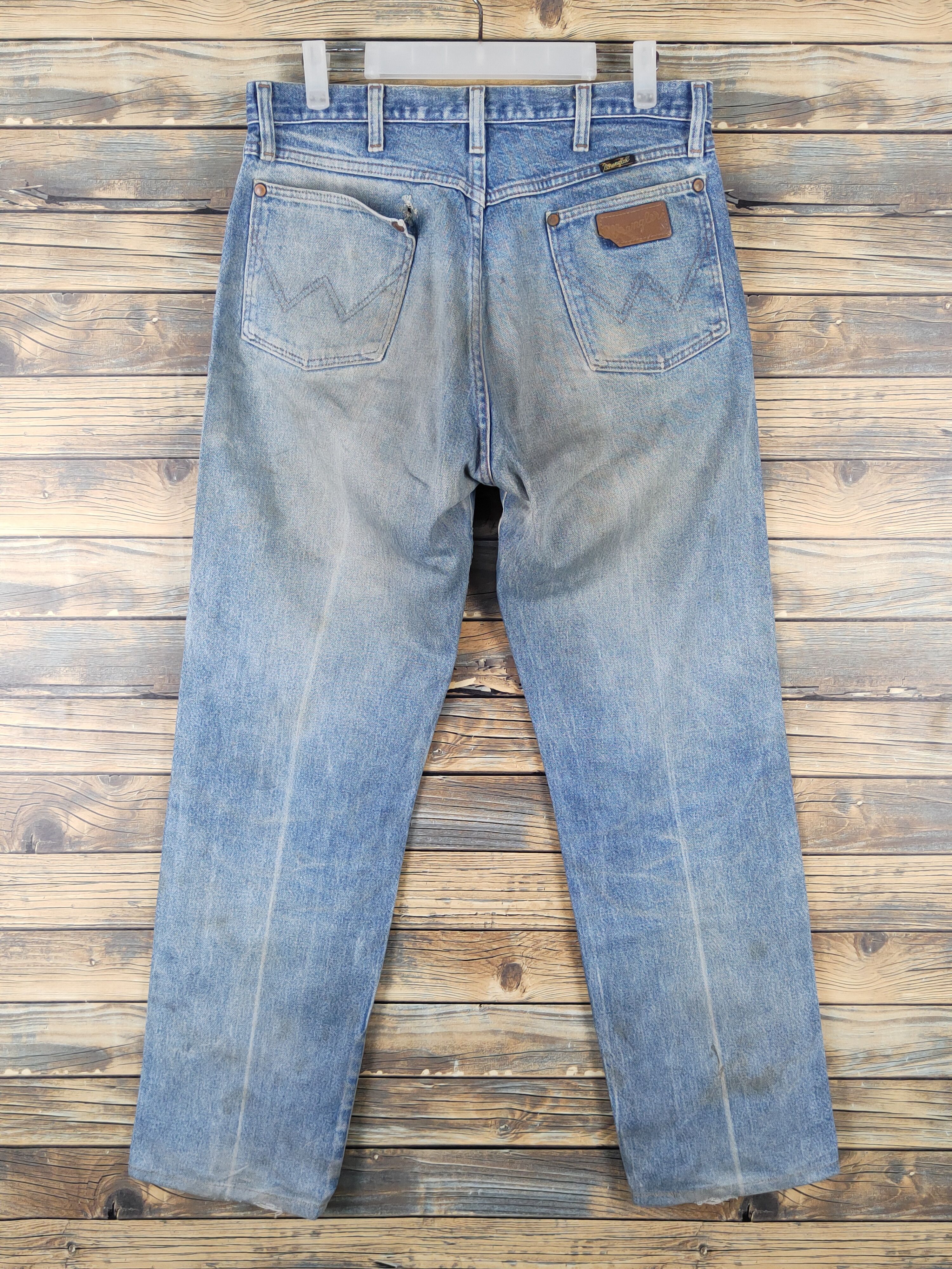 Japanese Brand Wrangler Blue Distressed Ripped denim Jeans #W1496 Size US 31 - 8 Thumbnail