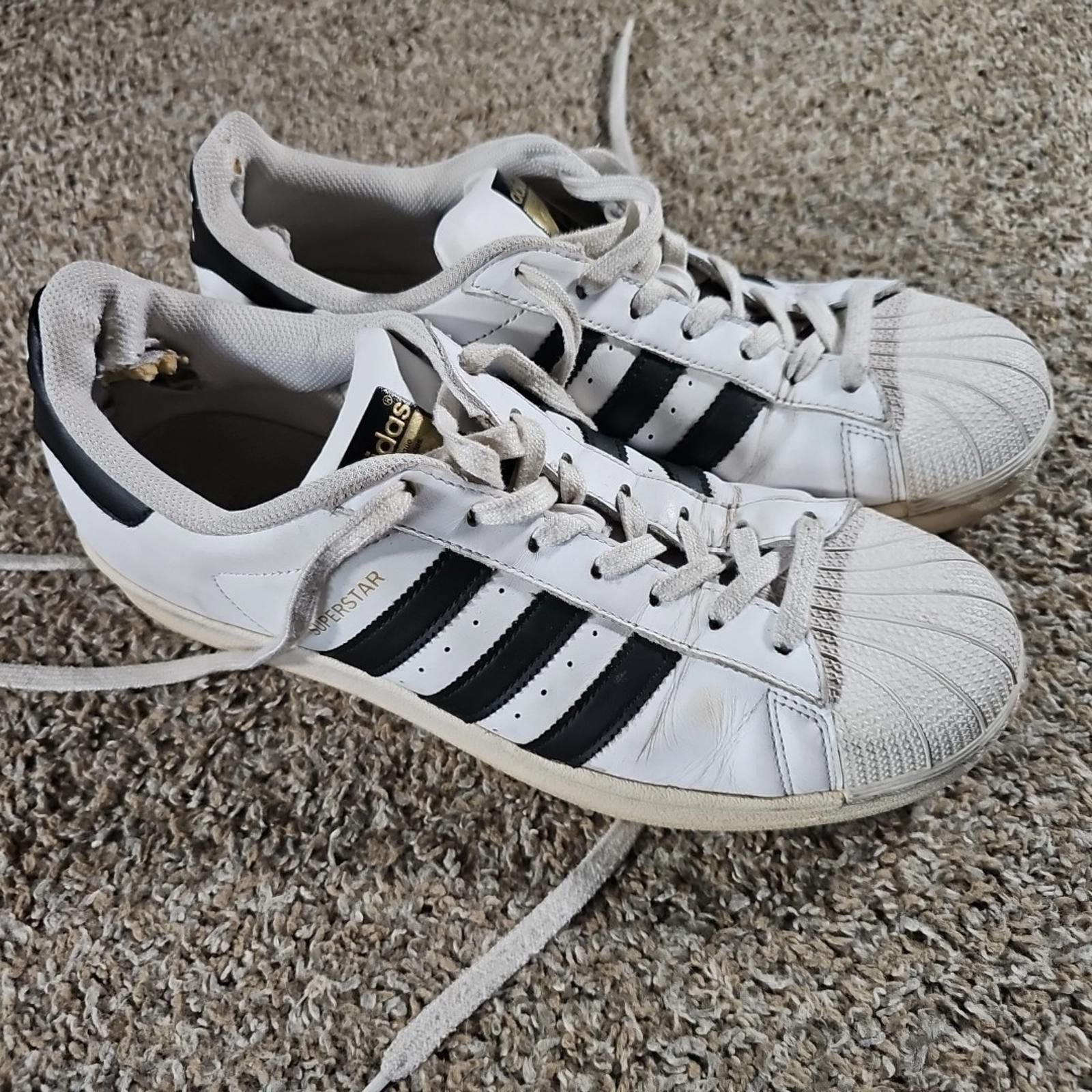 Adidas Adidas Superstar ART C77153 sz 11 White Black Stripe Clam Size US 11 / EU 44 - 2 Thumbnail