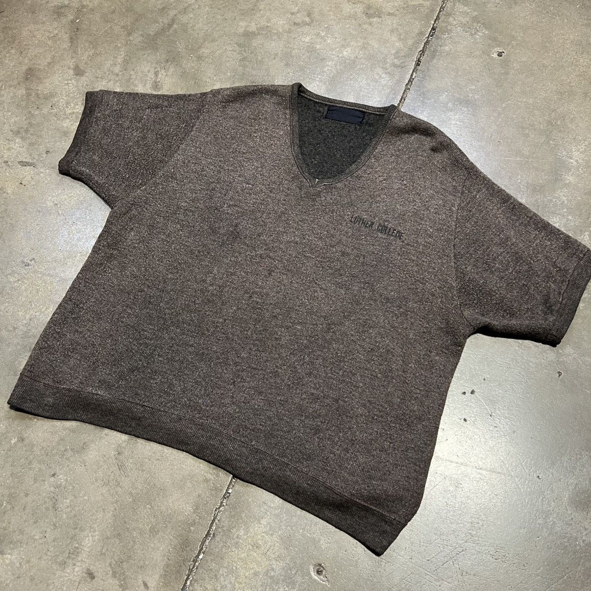 Vintage Vintage 60s 70s Short Sleeve Sweater Brown Grunge Punk USA Size US M / EU 48-50 / 2 - 2 Thumbnail