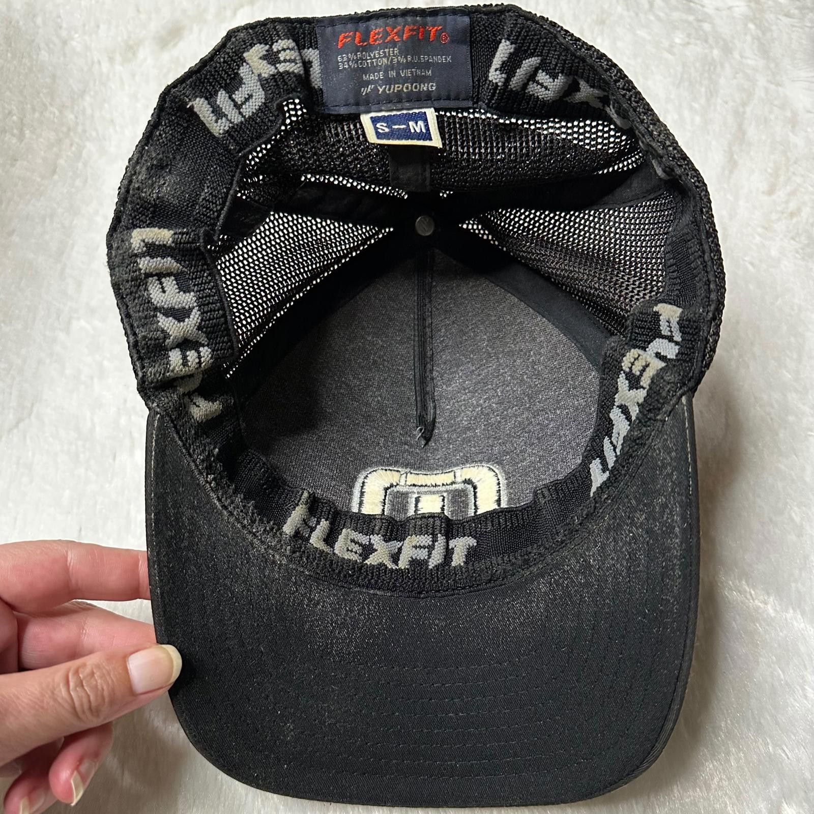 TravisMathew Travis Mathew Fitted Hat Cap Black Men’s Size S-M Flexfit Size ONE SIZE - 7 Thumbnail