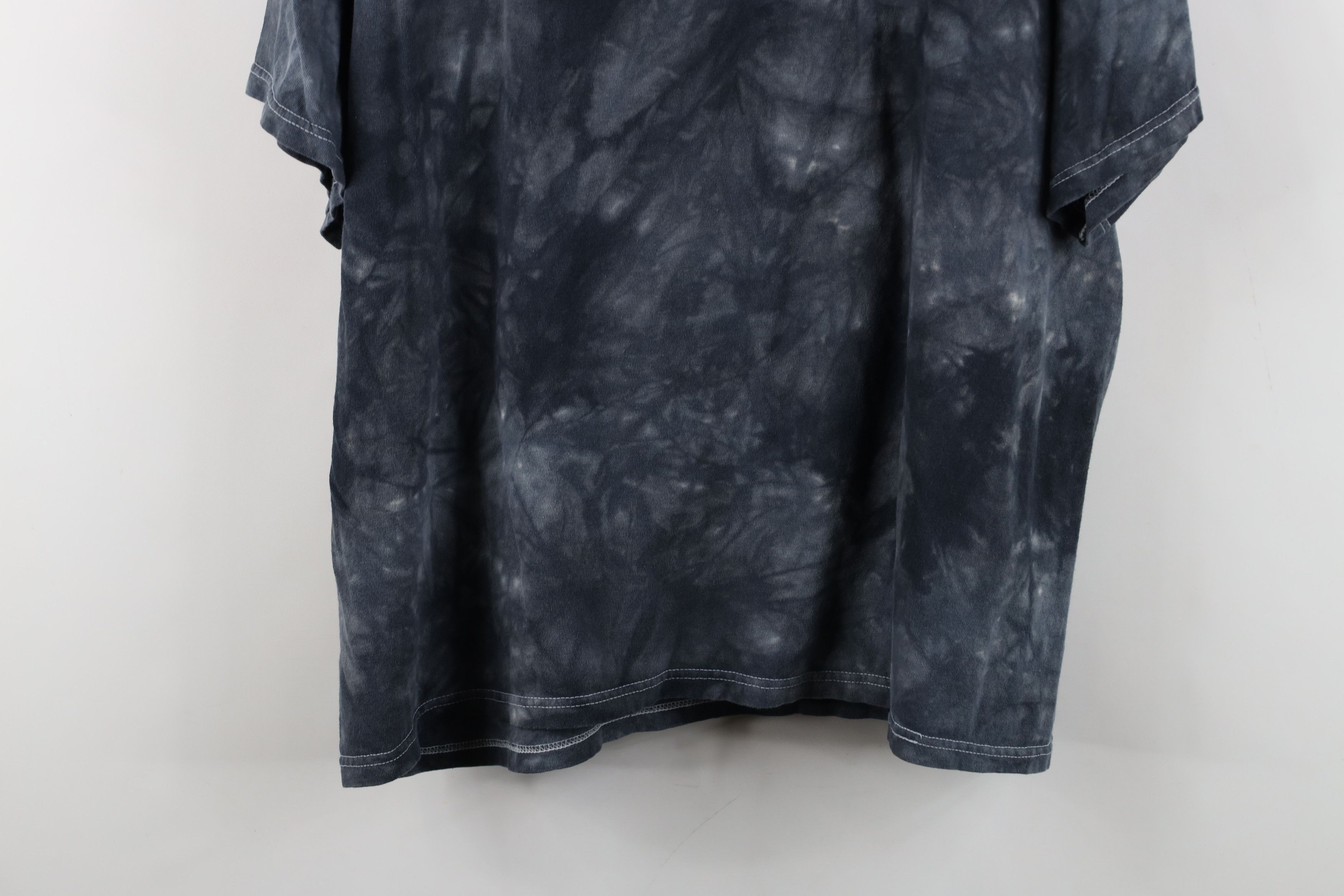 Vintage Vintage Y2K Streetwear Fantasy Grim Reaper Skeleton T-Shirt Size US XL / EU 56 / 4 - 13 Thumbnail