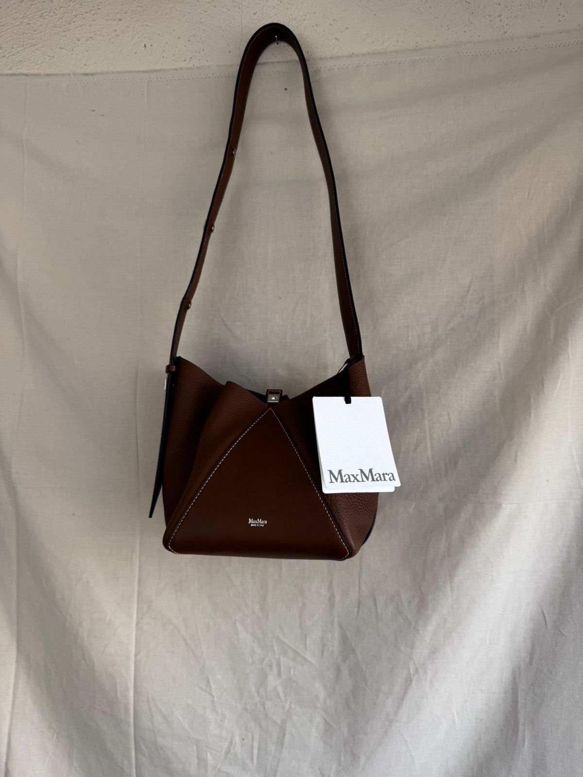 Max Mara Max Mara Small Deer Print Leather Bucket Bag Size ONE SIZE - 2 Thumbnail